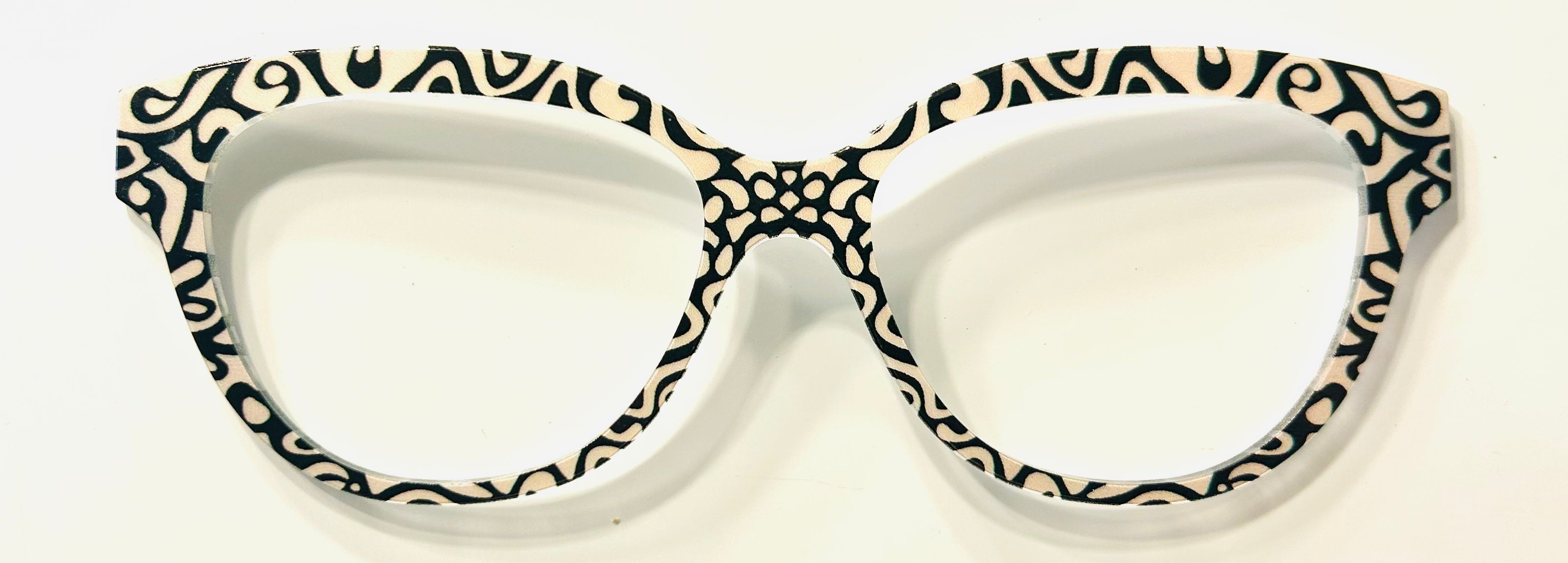 PAIR Quinn Topper; black scrolls on ivory