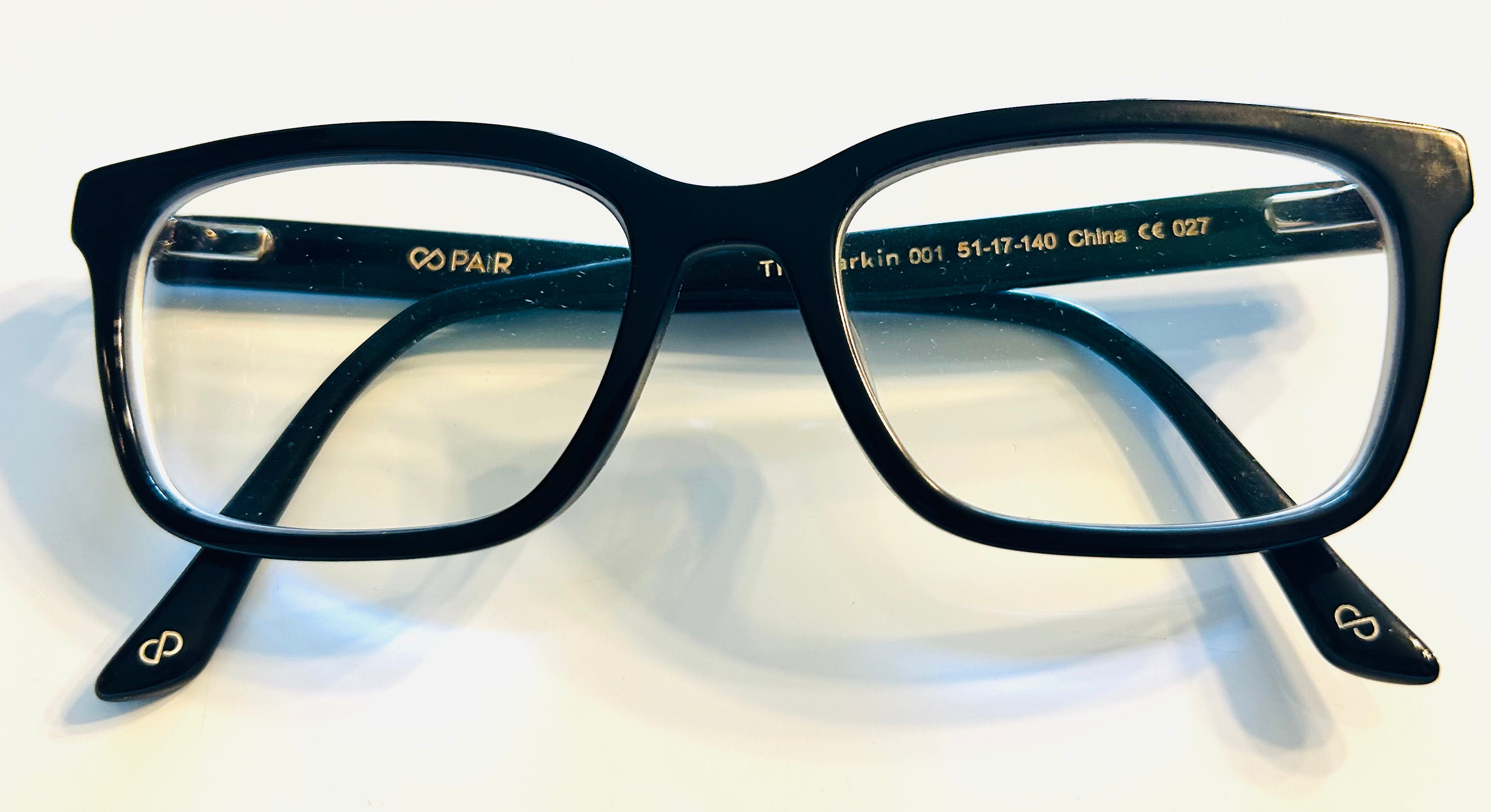 PAIR Black Larkin Frame
