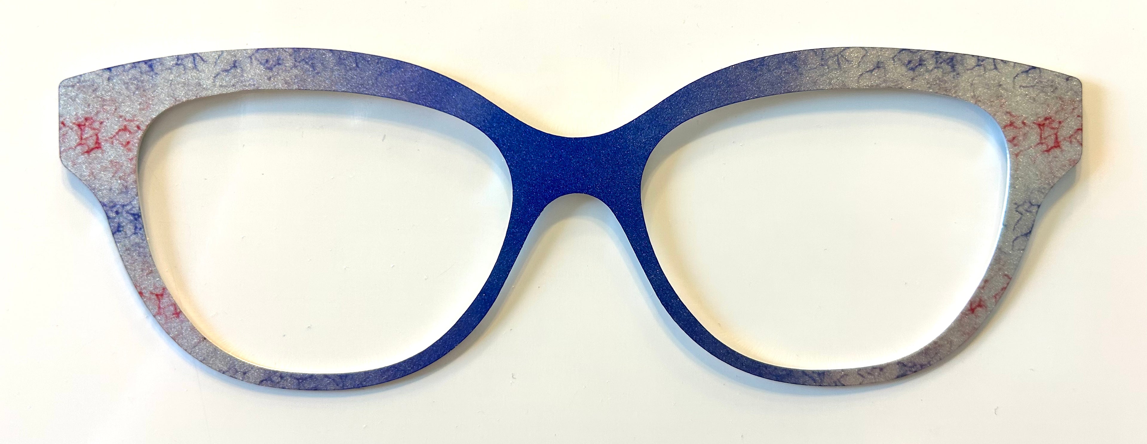 Quinn Topper; Metal; silver/blue vertical fade with red accents