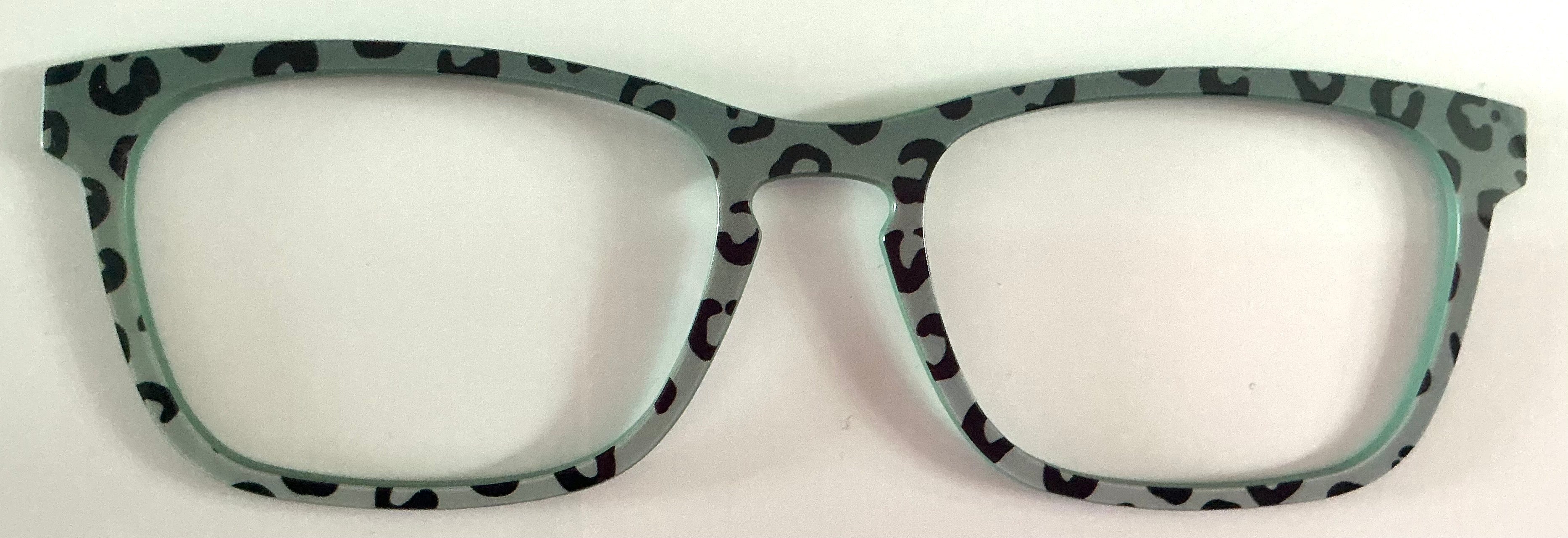 PAIR Casper Topper; gray leopard