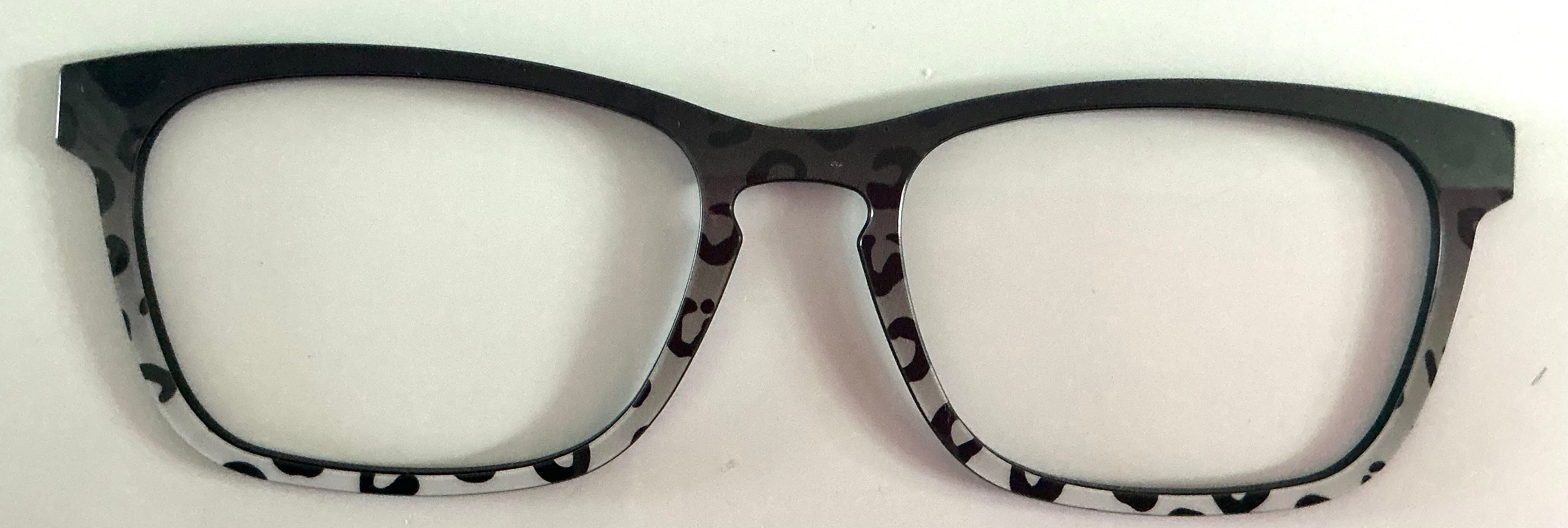 PAIR Casper Topper; leopard gray gradient