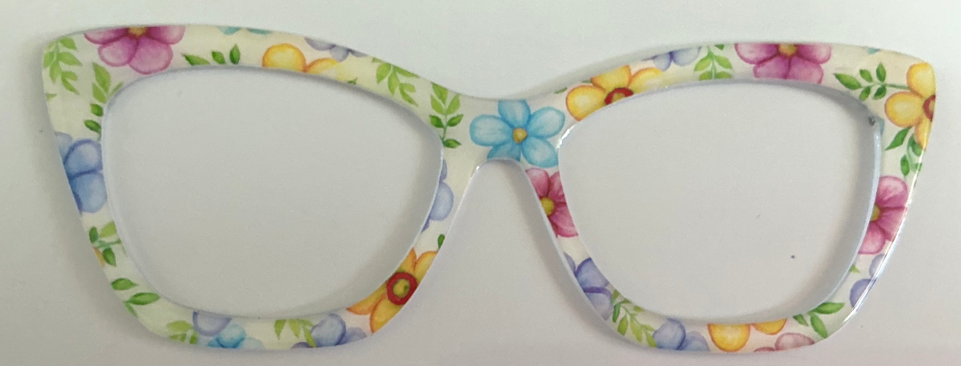 Wanda Topper; multicolored flowers on white
