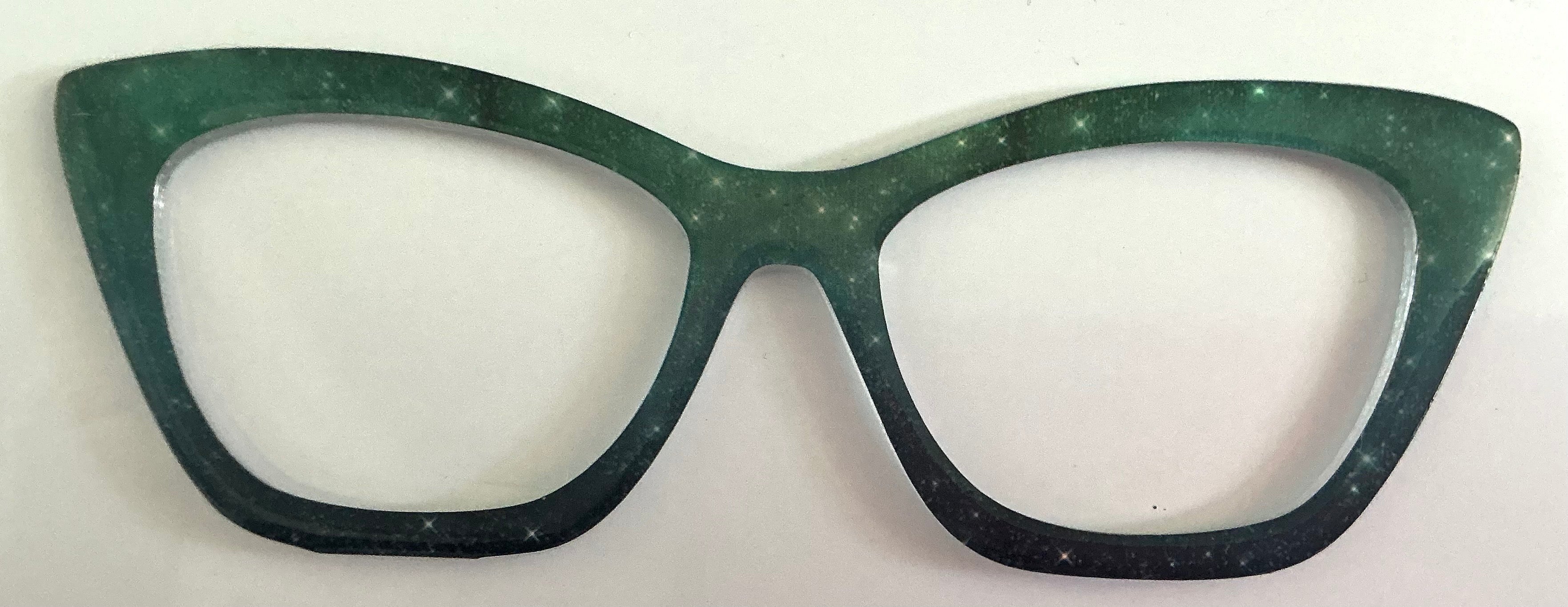 Wanda Topper; thick; green gradient night sky