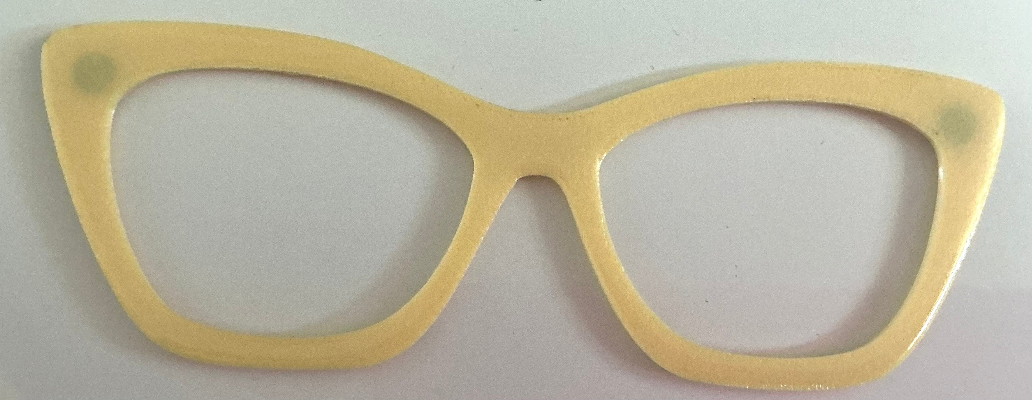 Wanda Topper; light yellow