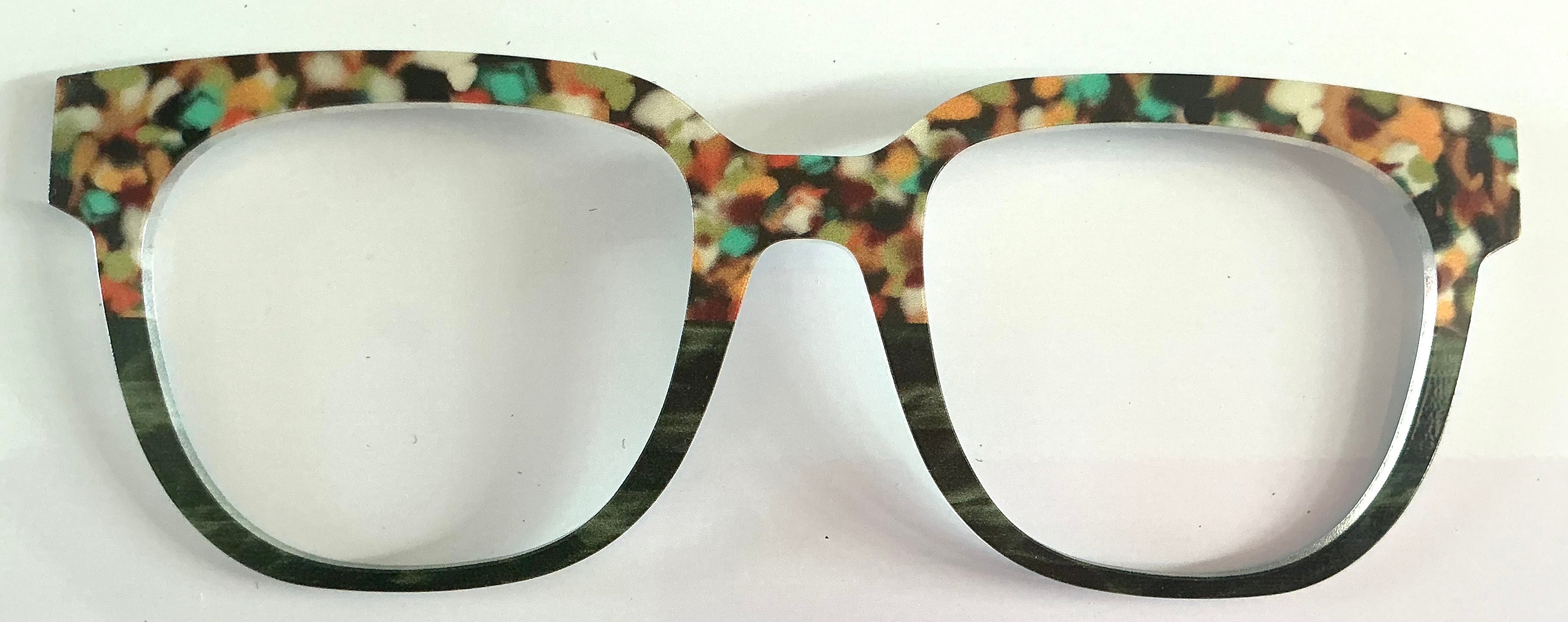 PAIR Murphy Topper; bokeh dots to green fade