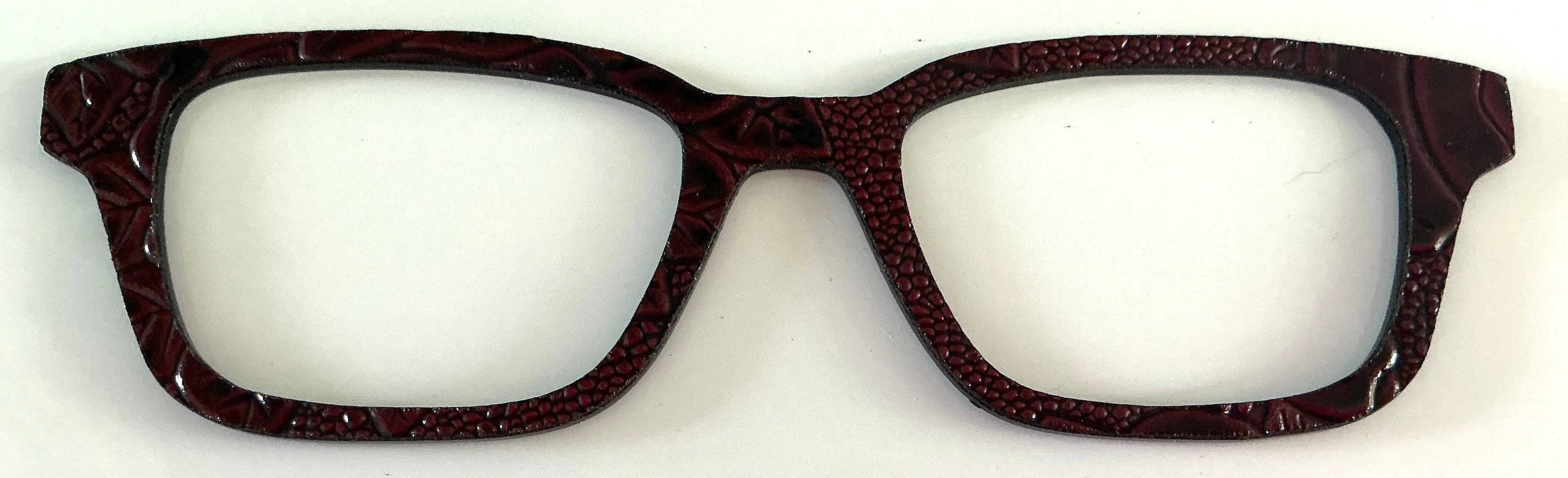 Finley Topper; Laser Nonna; burgundy textured