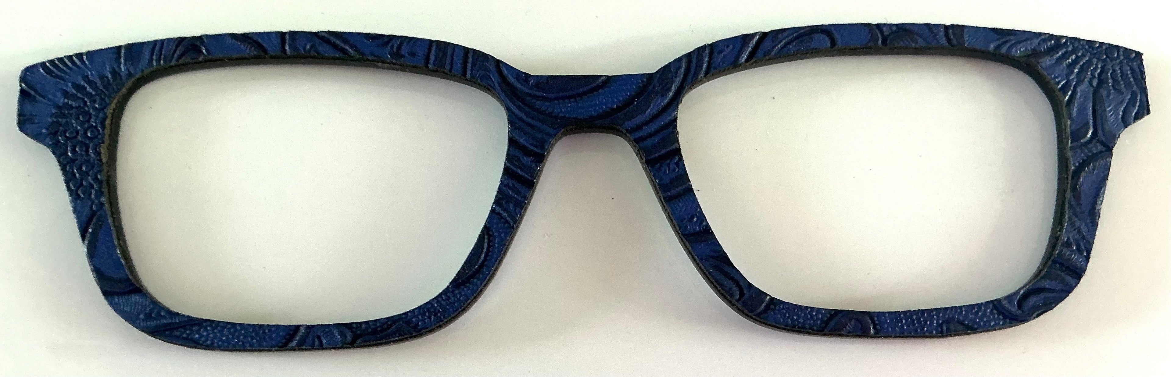 Finley Topper; Laser Nonna; blue textured