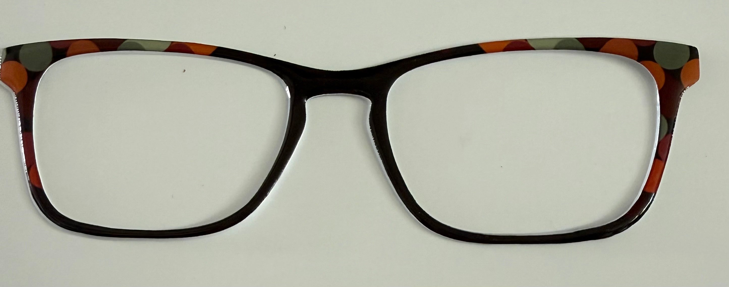 Casper Topper; circles to black diagonal split