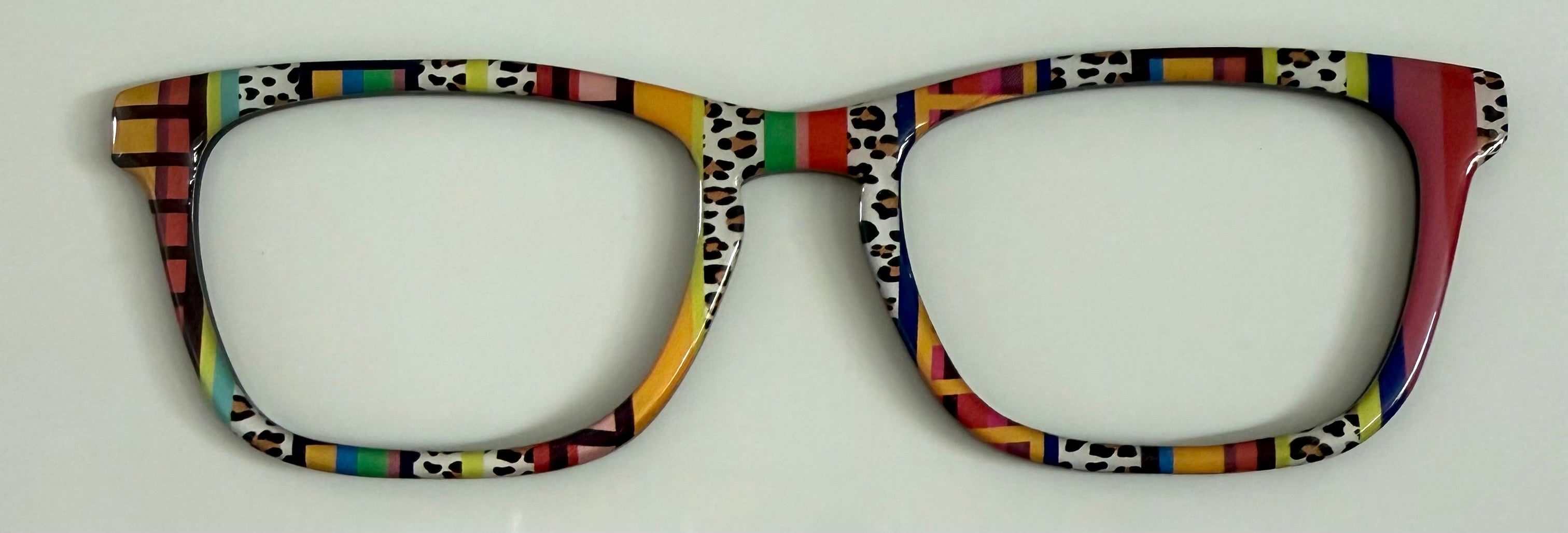 Casper Topper; Laser Nonna; multicolored striped animal print