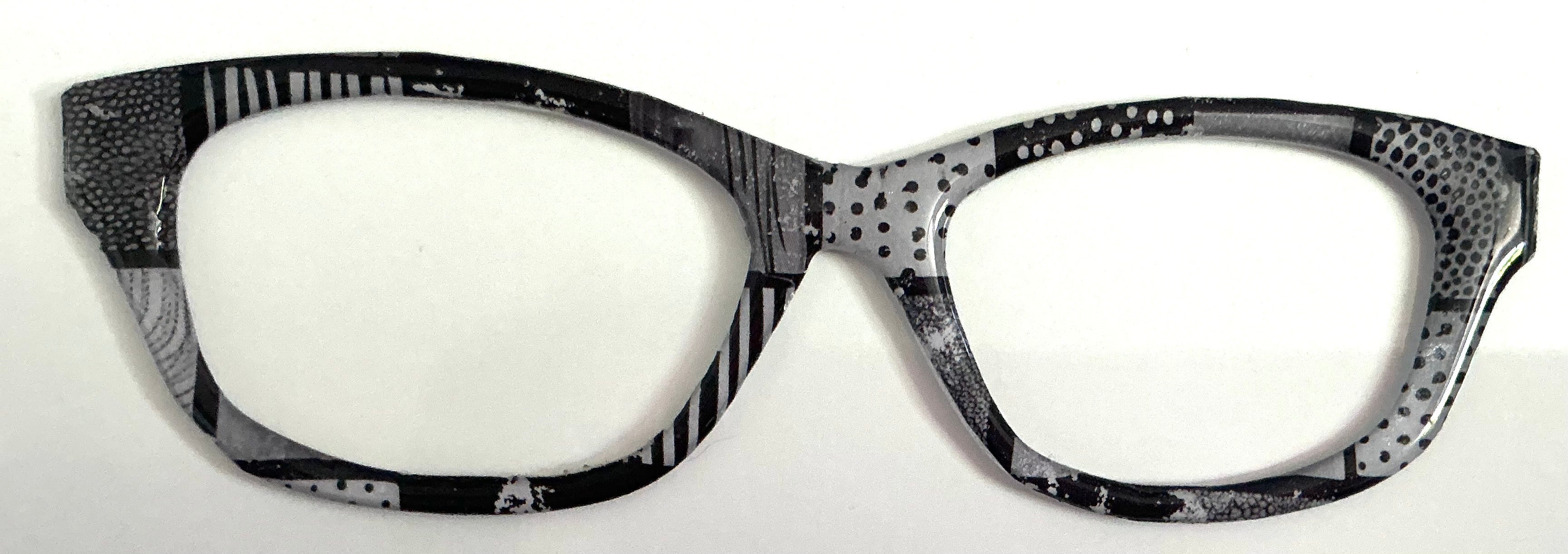 Addison Topper; Topper Diva; striped and dots/gray and black