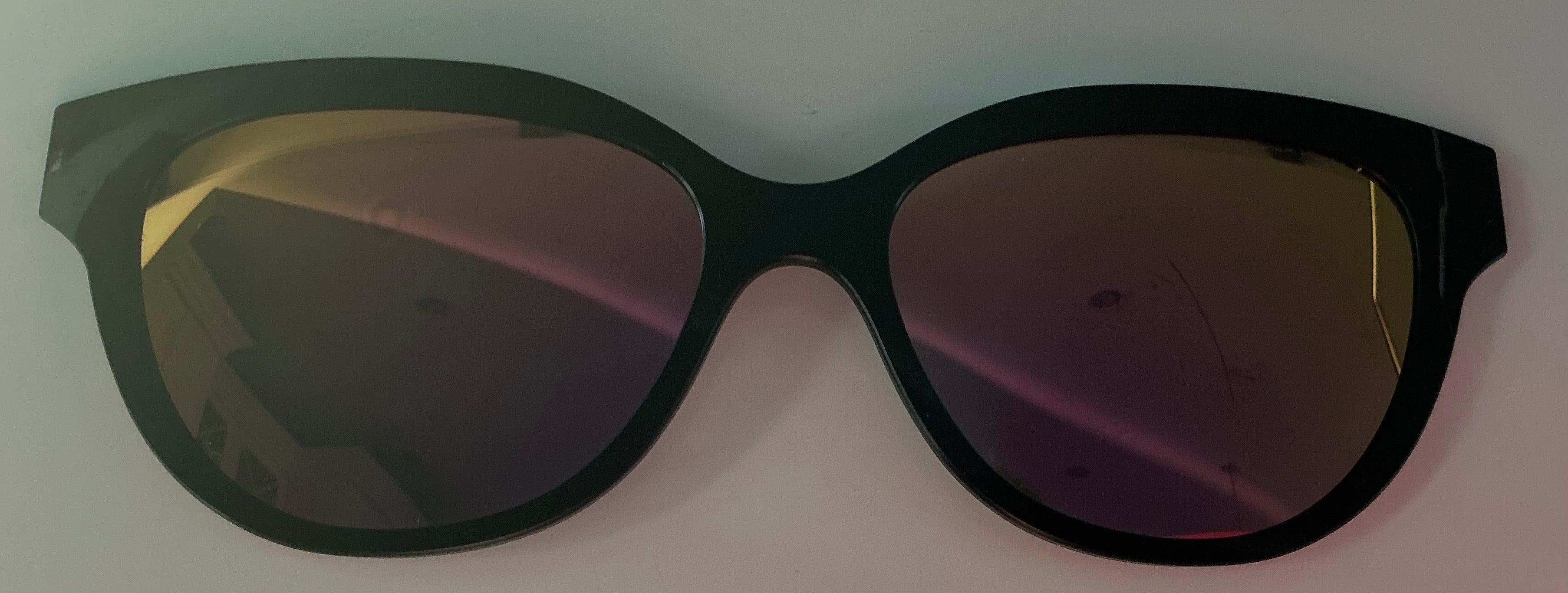 PAIR Quinn Topper; polarized black sunny- has a scratch***