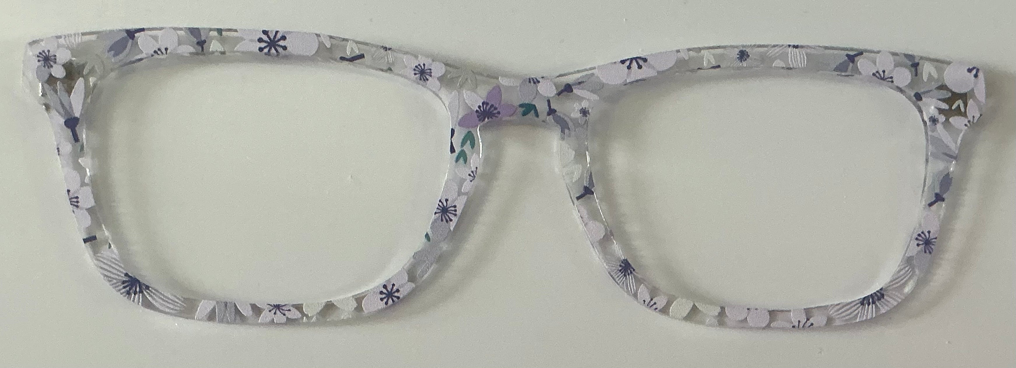 Casper Topper; Laser Nonna; translucent; lavender blooms