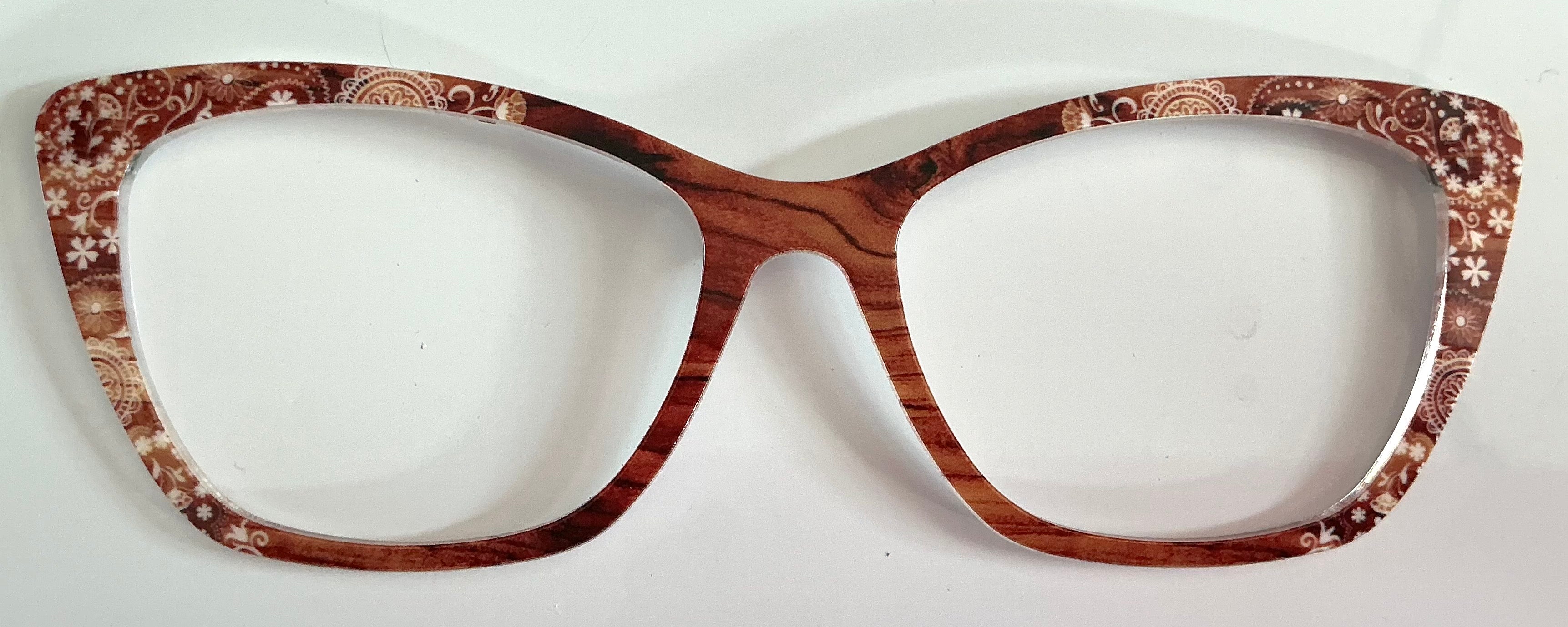 PAIR Wanda Topper, white paisley/wood vertical split