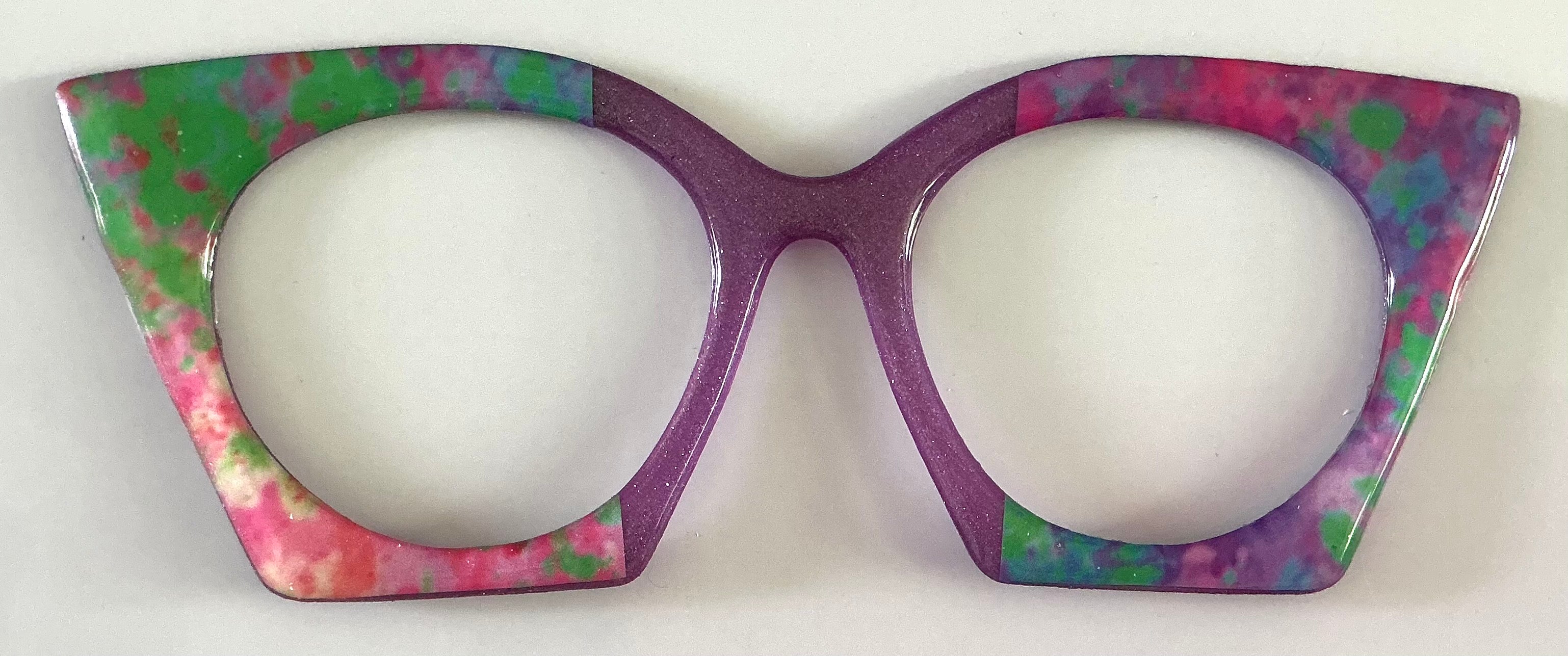 Zuri Case Topper; green and pink paint splatter/purple vertical split