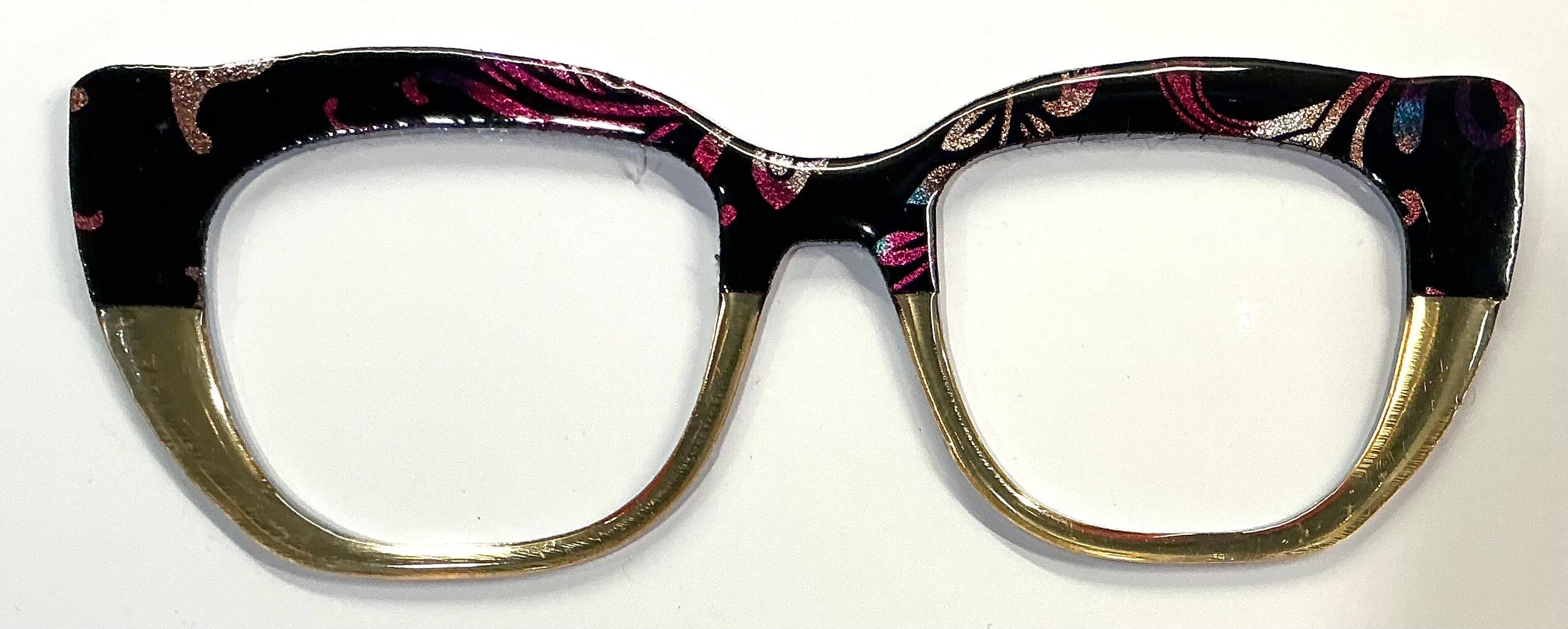 Murphy Topper; Creator; RESINED/ floral design/gold glitter