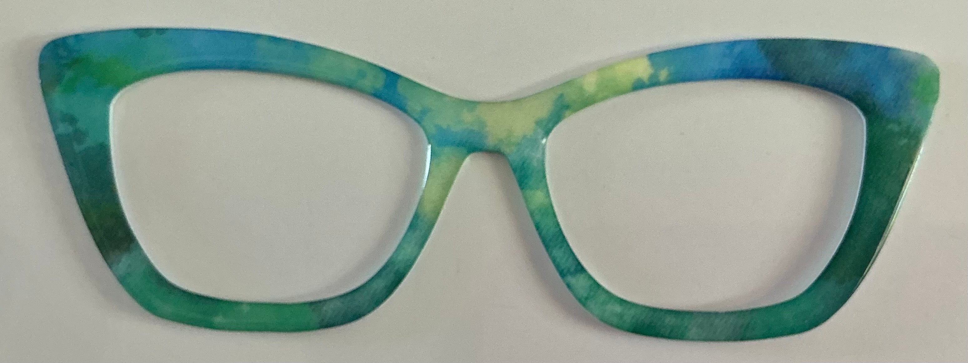 Wanda Topper; blue and green smoke appearance