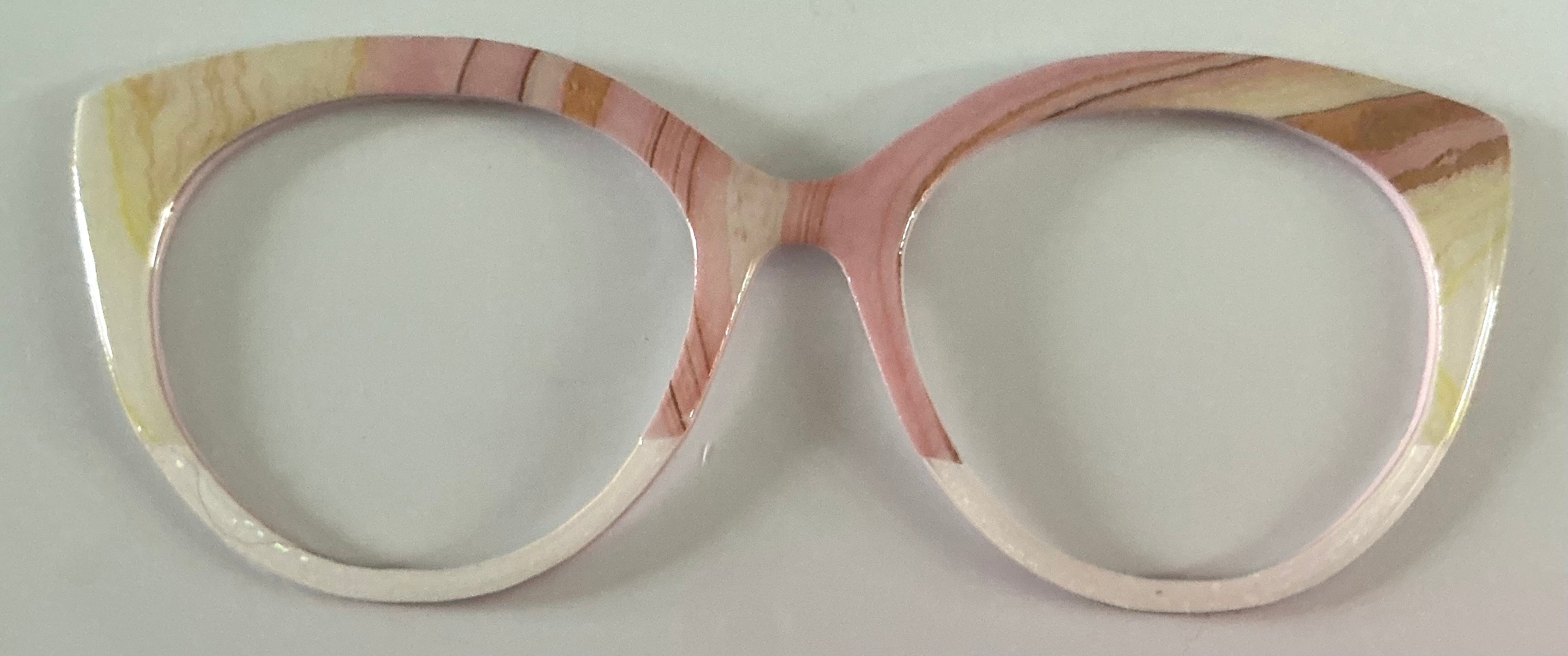 Zuri Topper; pink design with gold to white split