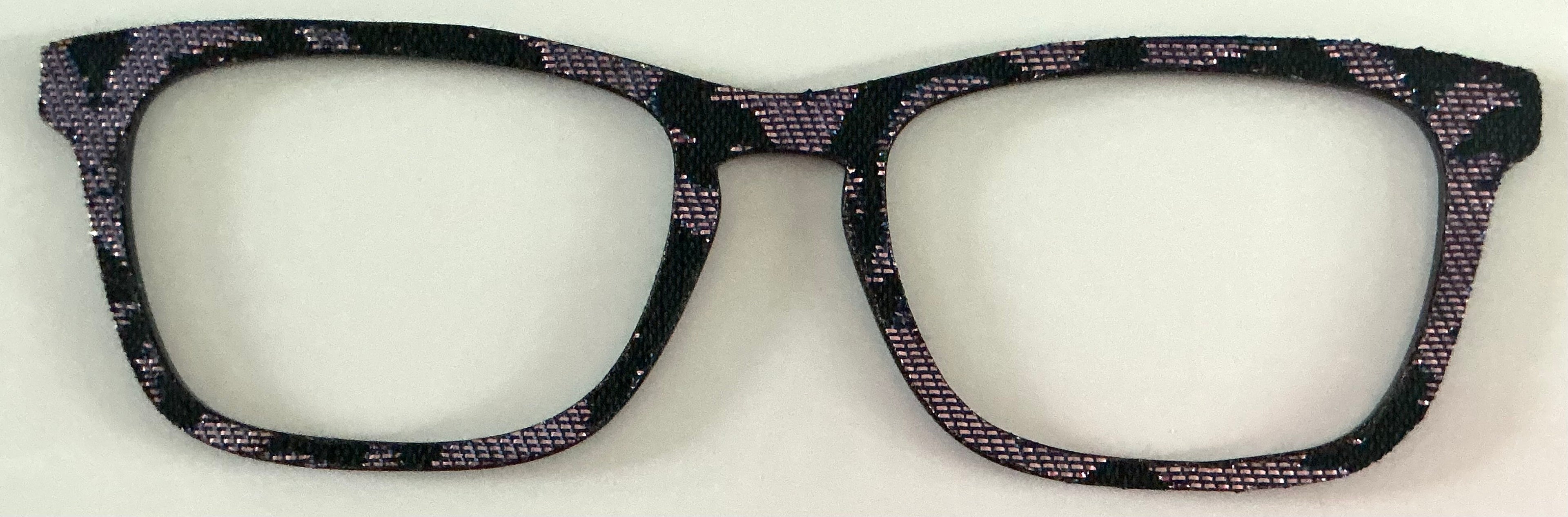 Casper Topper; Laser Nonna; textured; purple shimmer/black scales
