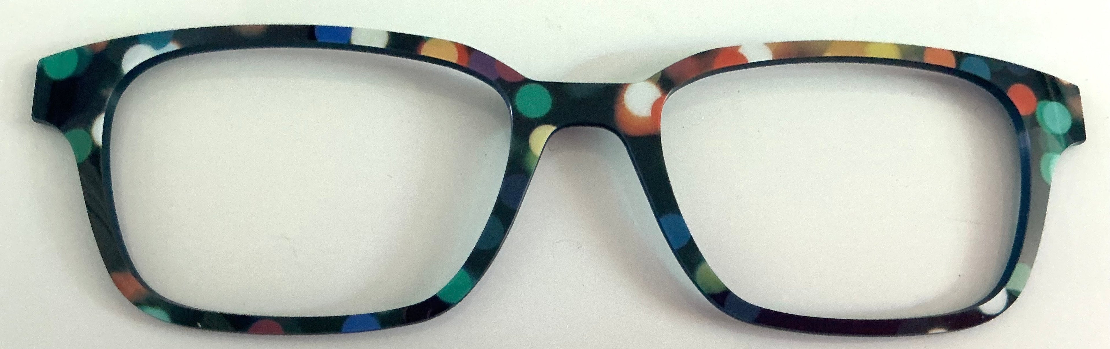 PAIR Finley Topper; bokeh dots