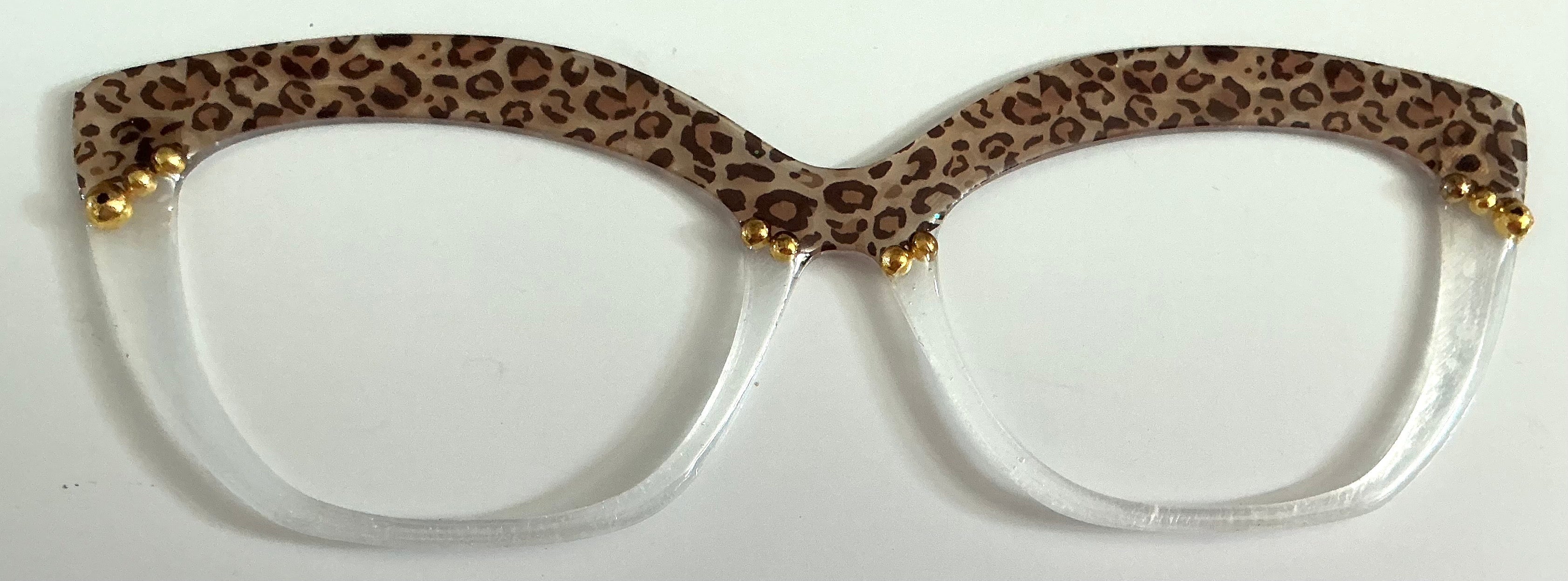 Wanda Topper; R3dvelvetee; hybrid; cheetah/ white split with embellishments