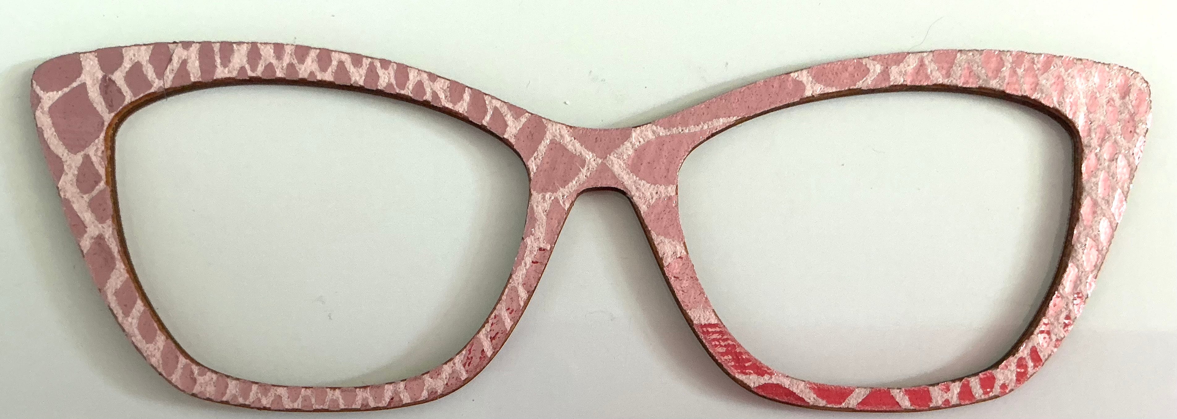 Wanda Topper; Laser Nonna; pink scales