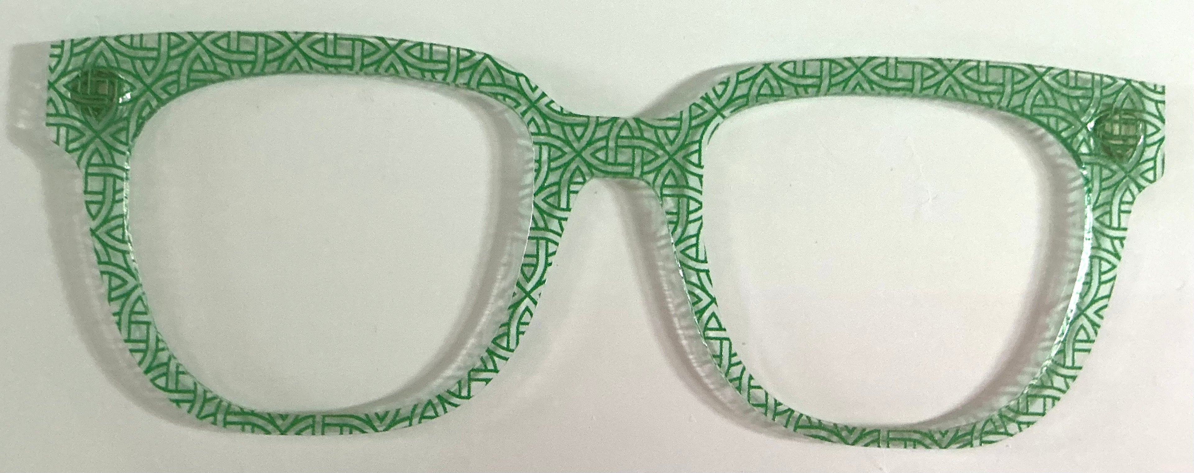 Murphy Topper; Kiki’s Crafty Designs; transparent Celtic rings