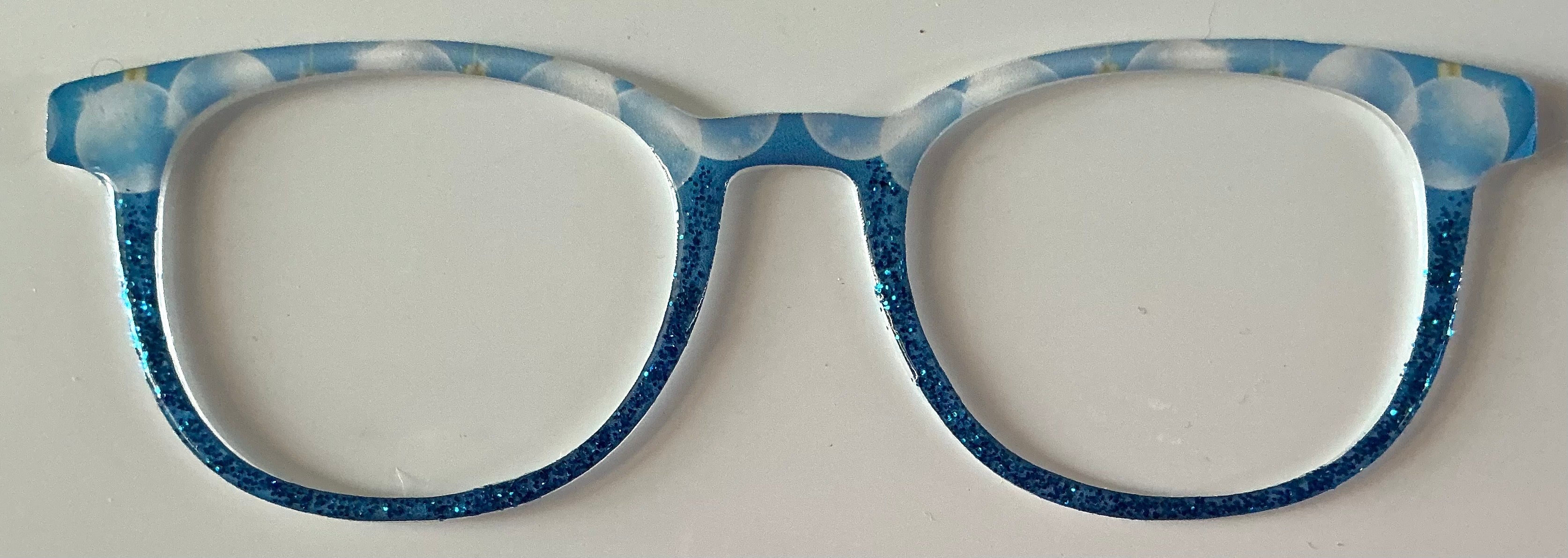 Reese Topper; blue bubbles/glitter fade