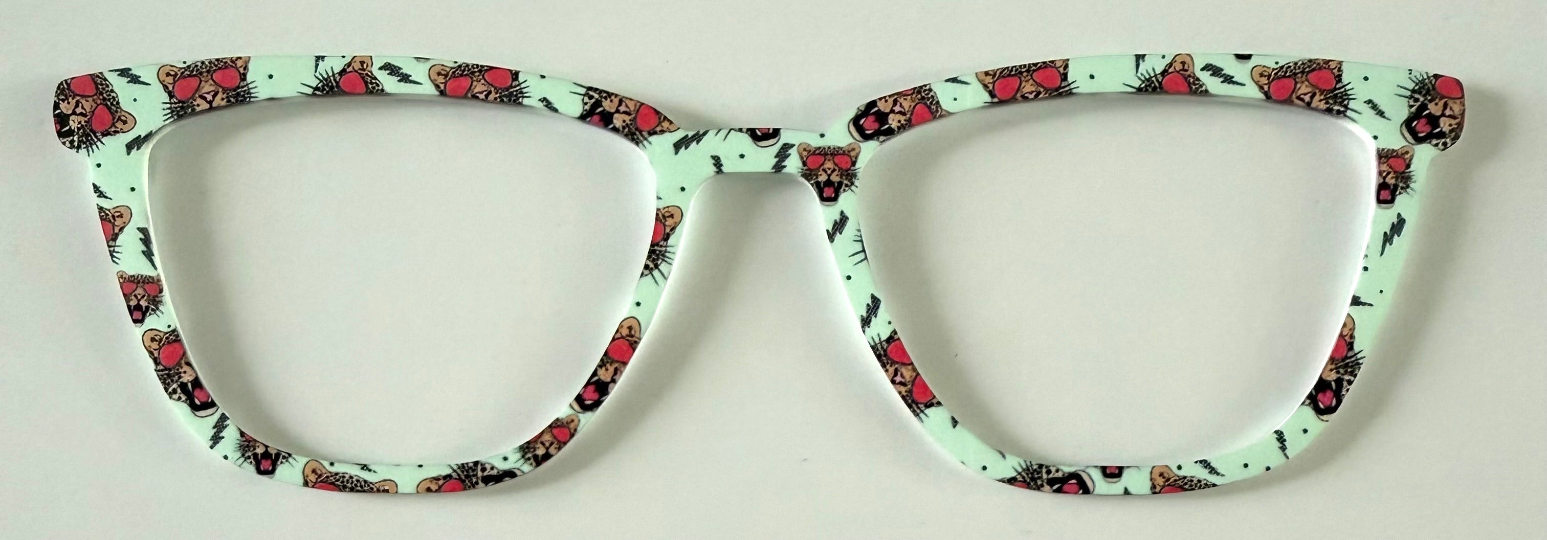 Izzy Topper; cheetahs wearing sunglasses