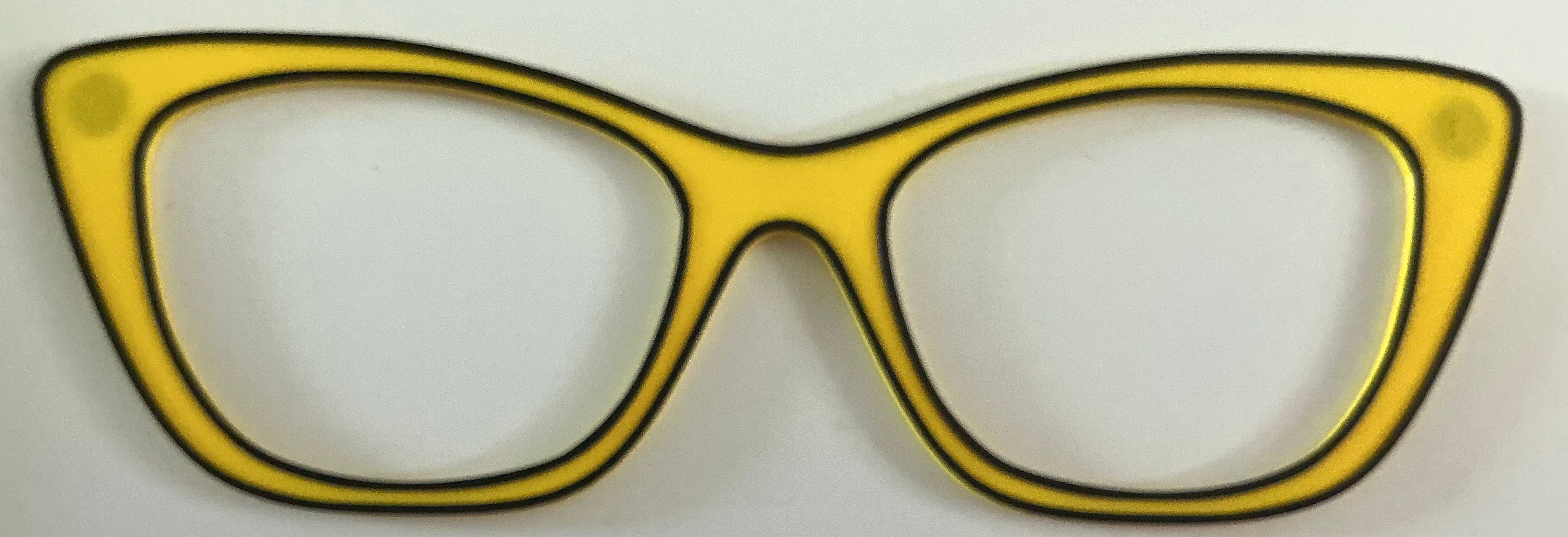 Wanda Topper; yellow outline