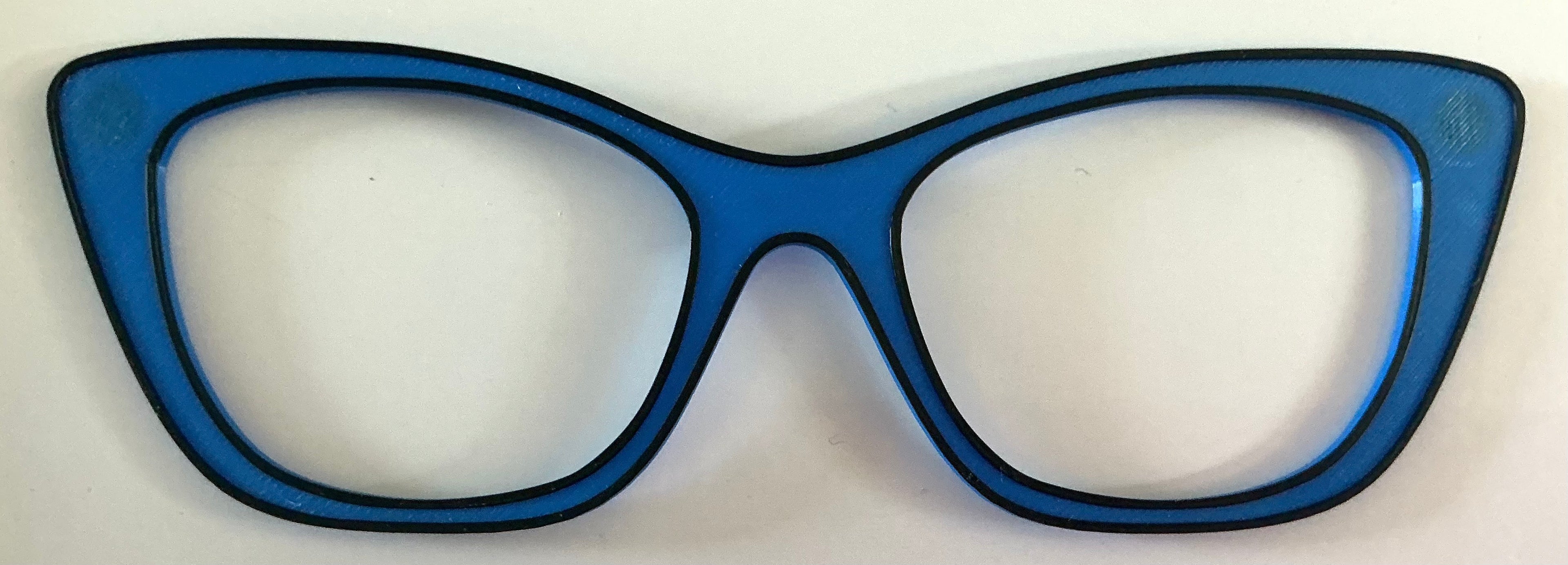Wanda Topper; blue outline