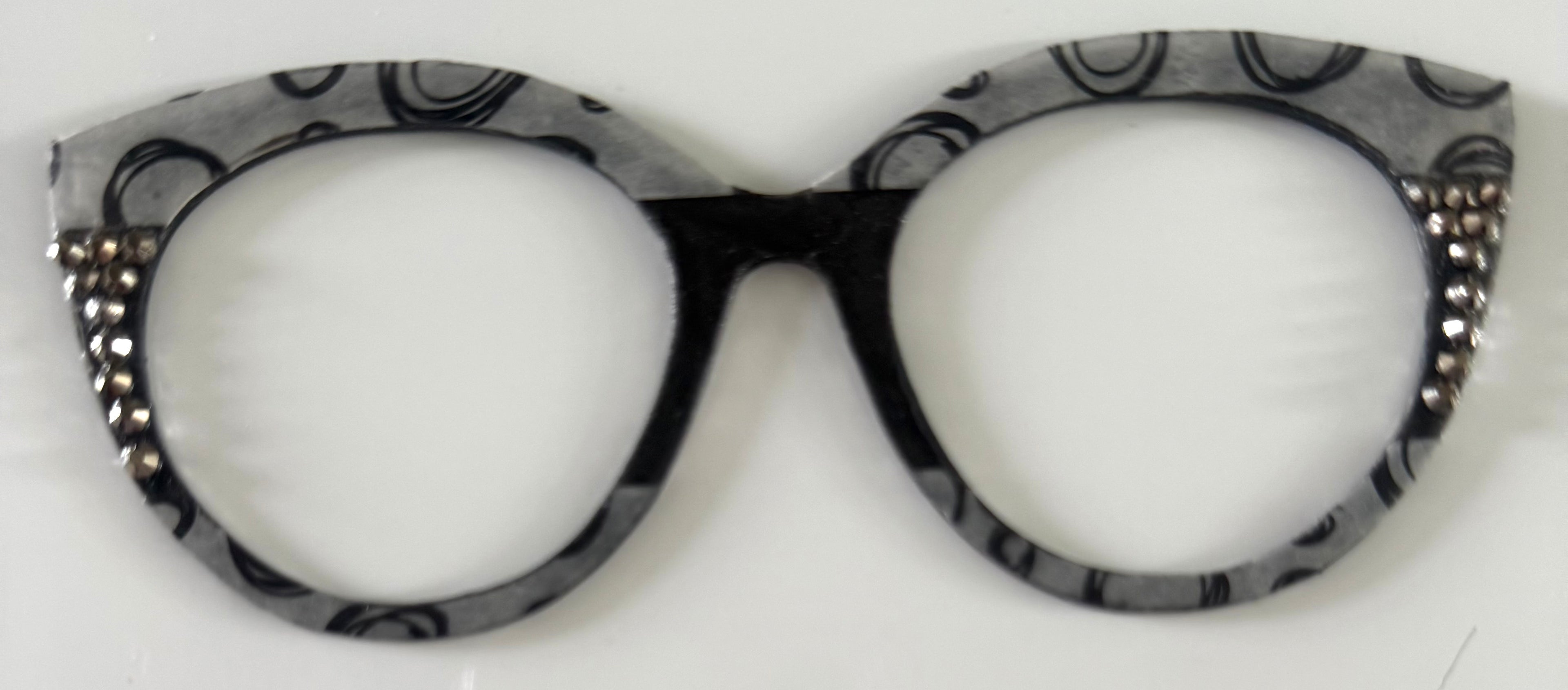 Zuri Topper; black and cray swirls with black stripe and rhinestone embellishments