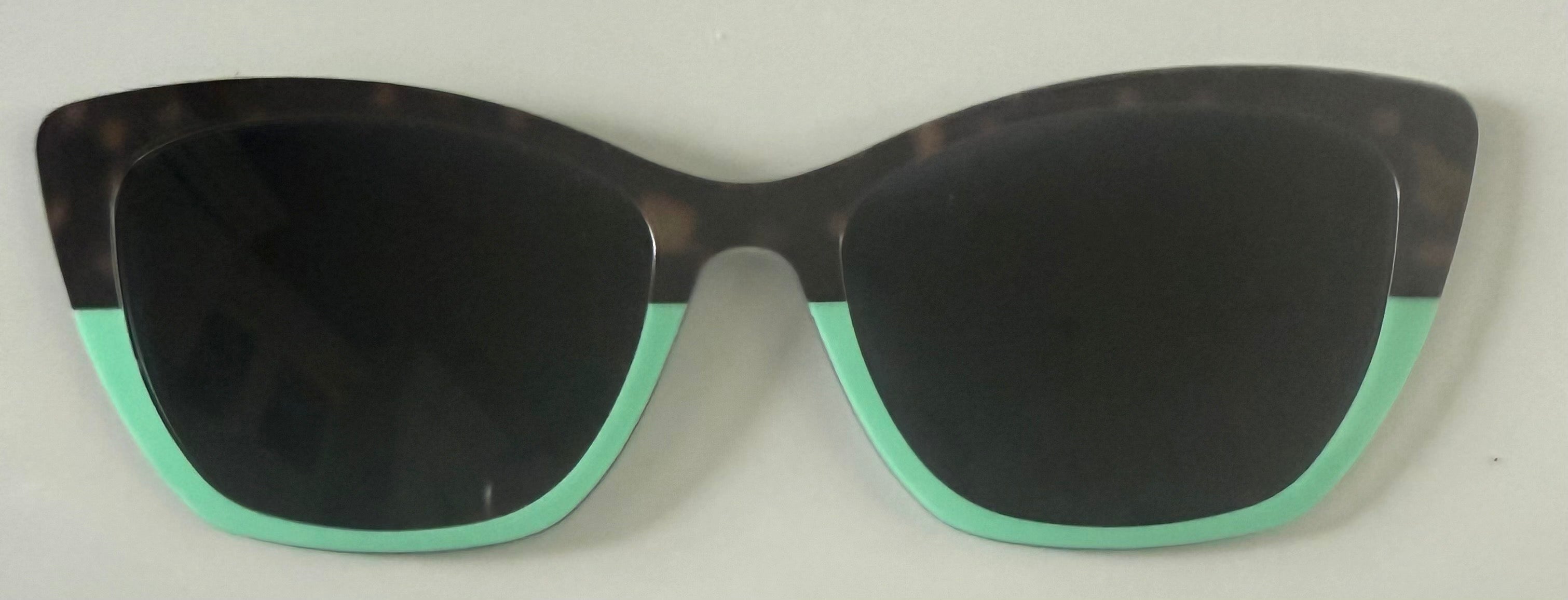 PAIR Wanda Topper; Polarized Matcha Split Sun Topper