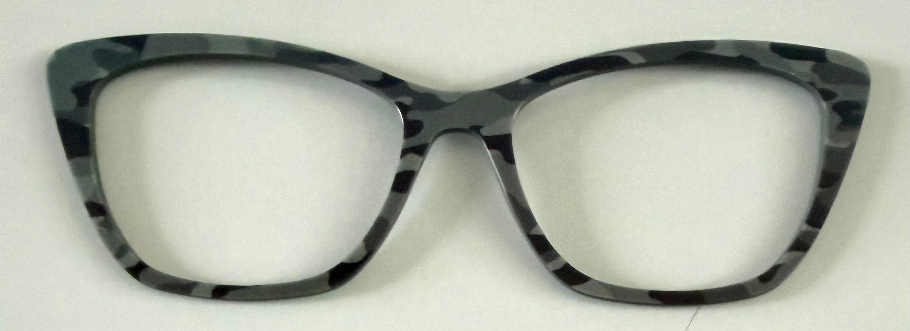 PAIR Wanda Topper; gray camo