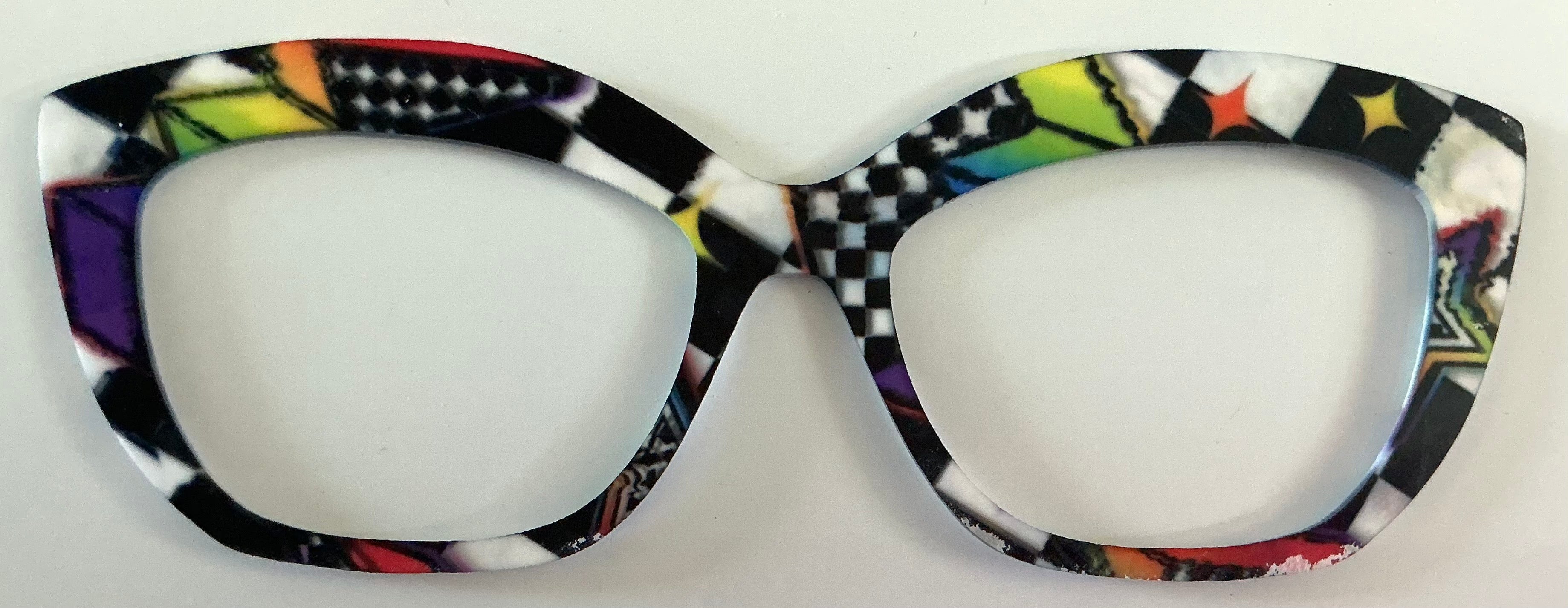 Wanzuri Topper; black and white design with rainbow color accents