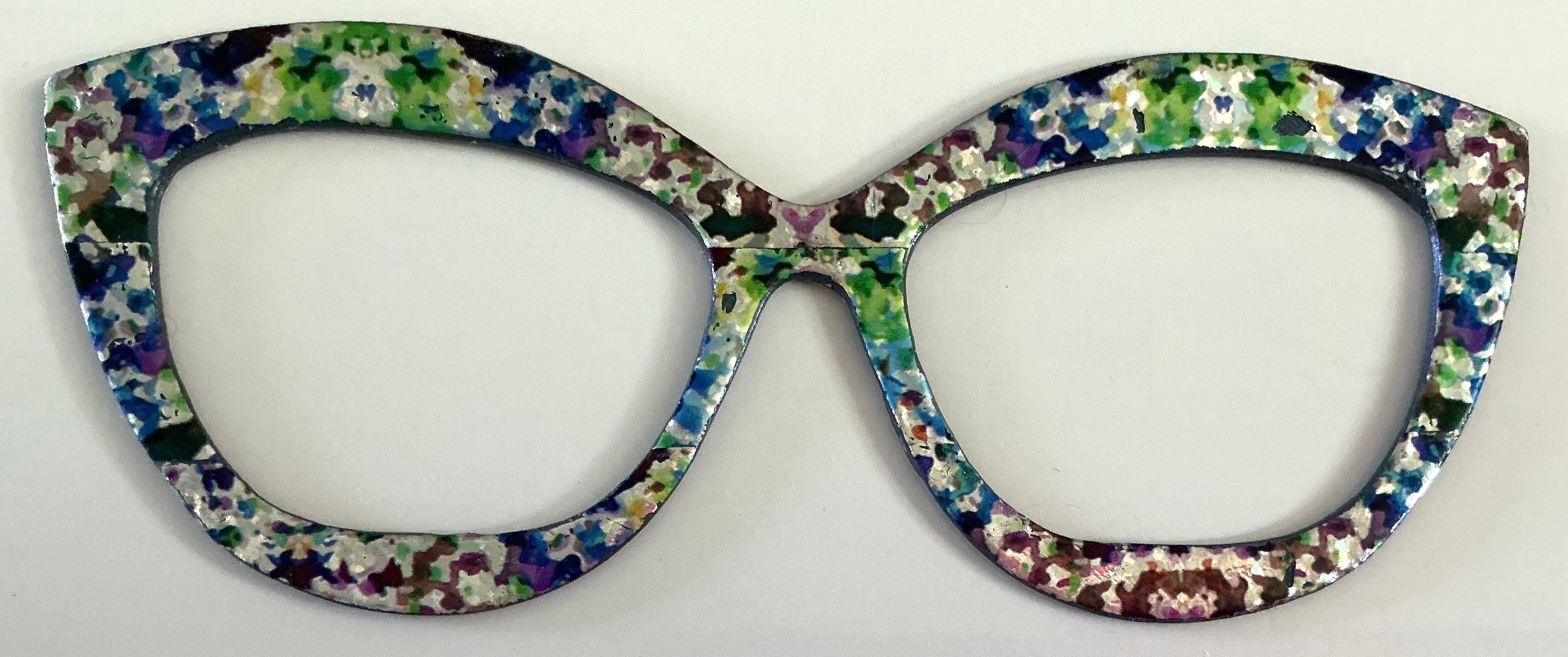 Wanzuri Topper; multicolored paint splatter