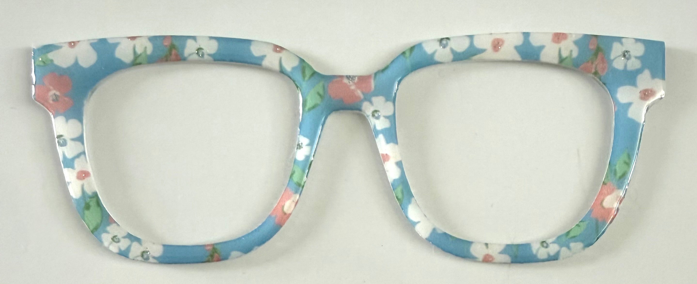 Murphy Topper; flowers on light blue