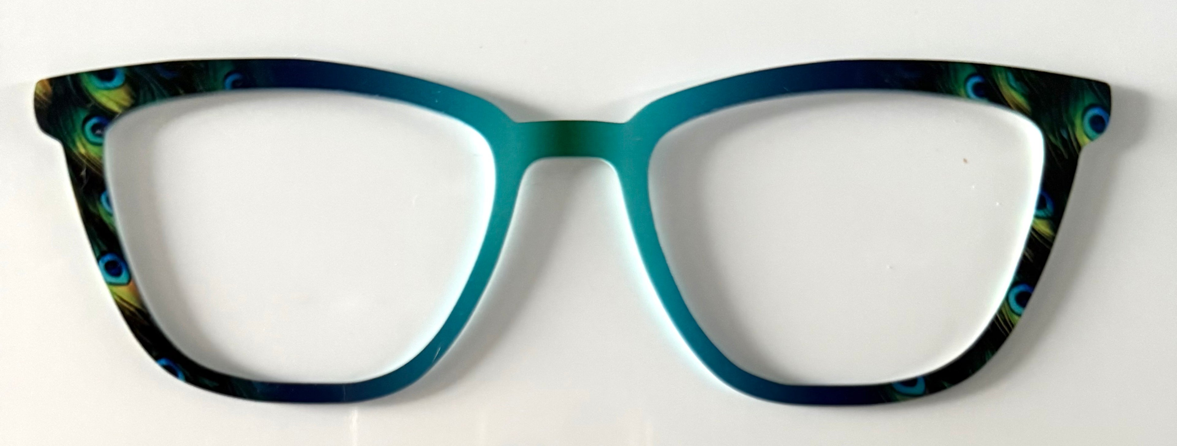 Harper Topper; teal/blue vertical fade to peacock feathers