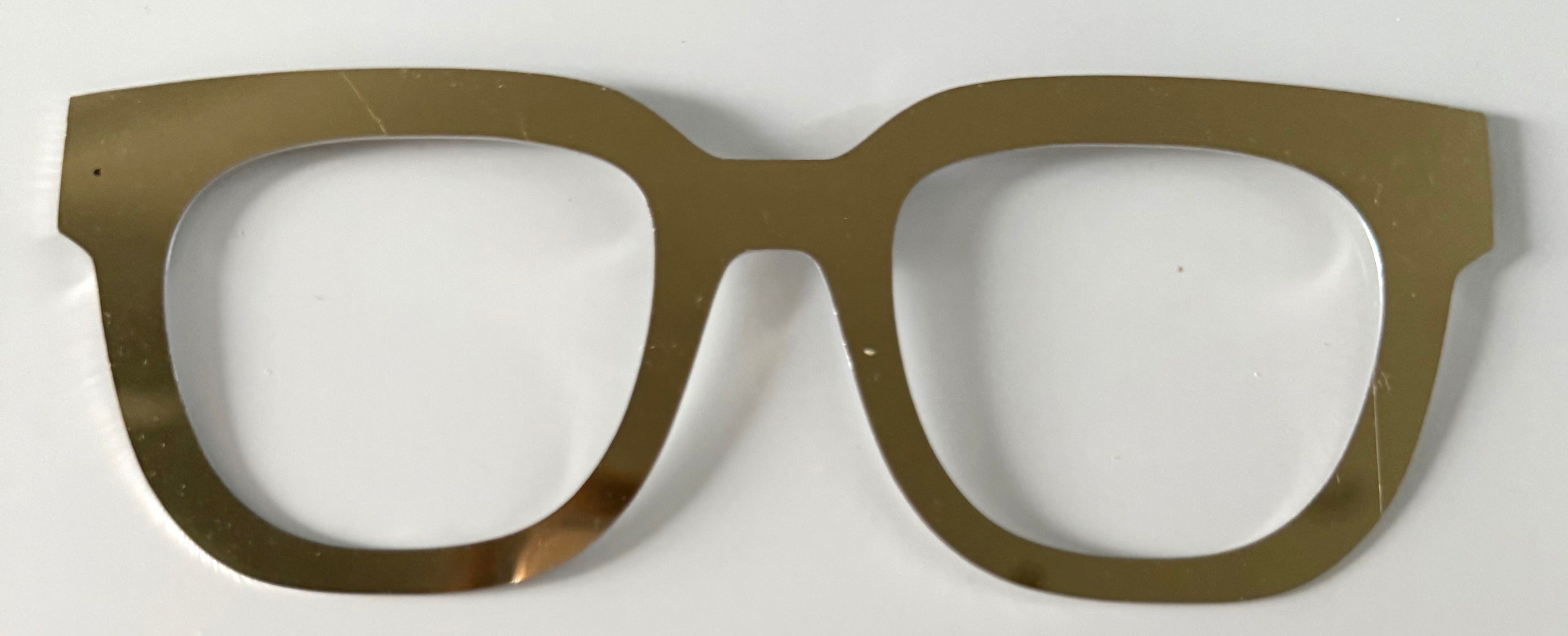 Murphy Topper; metal; gold