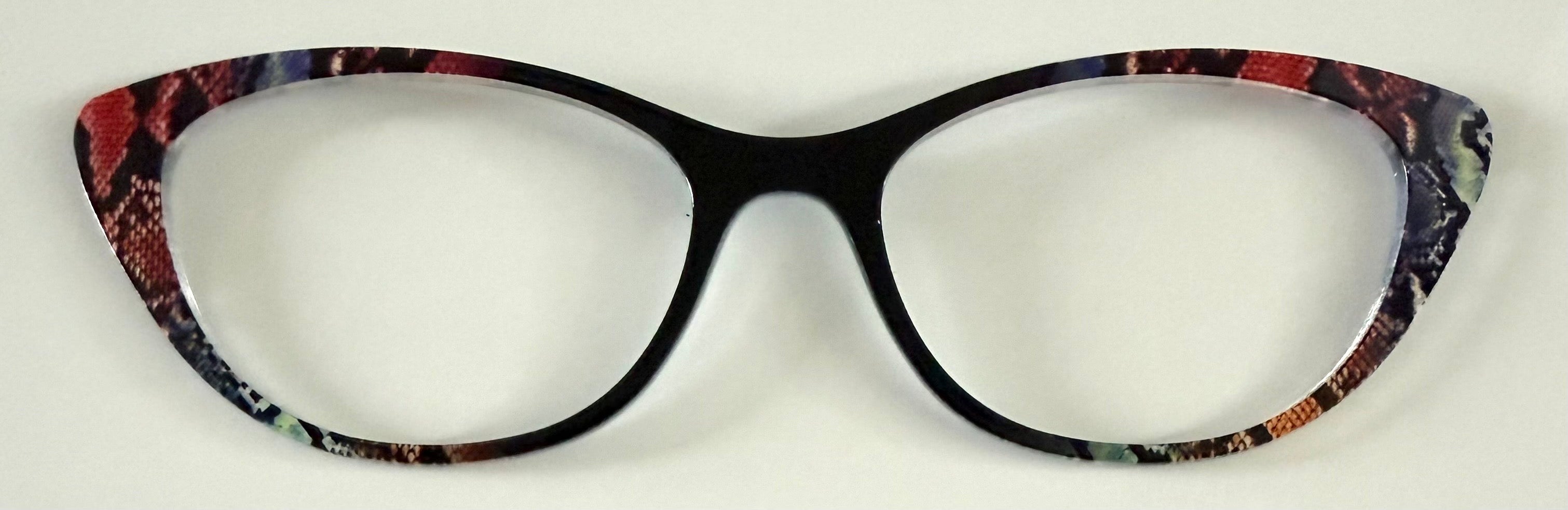 PAIR Ella Topper: black to red snake skin fade