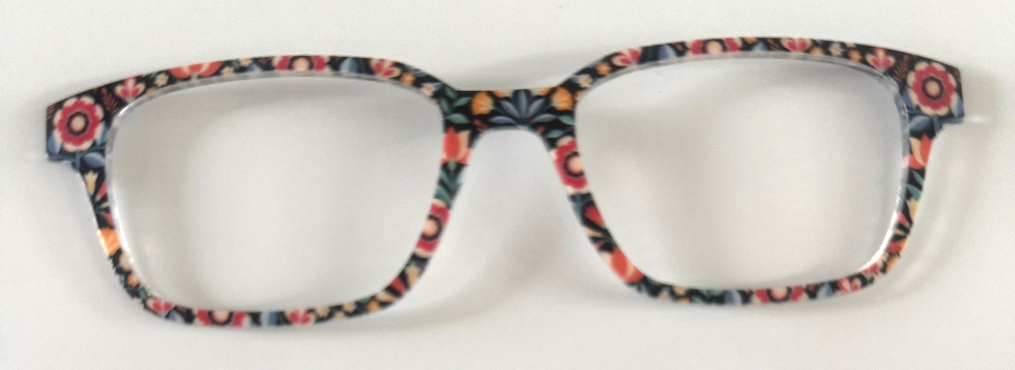 PAIR Larkin Topper; multicolored flowers