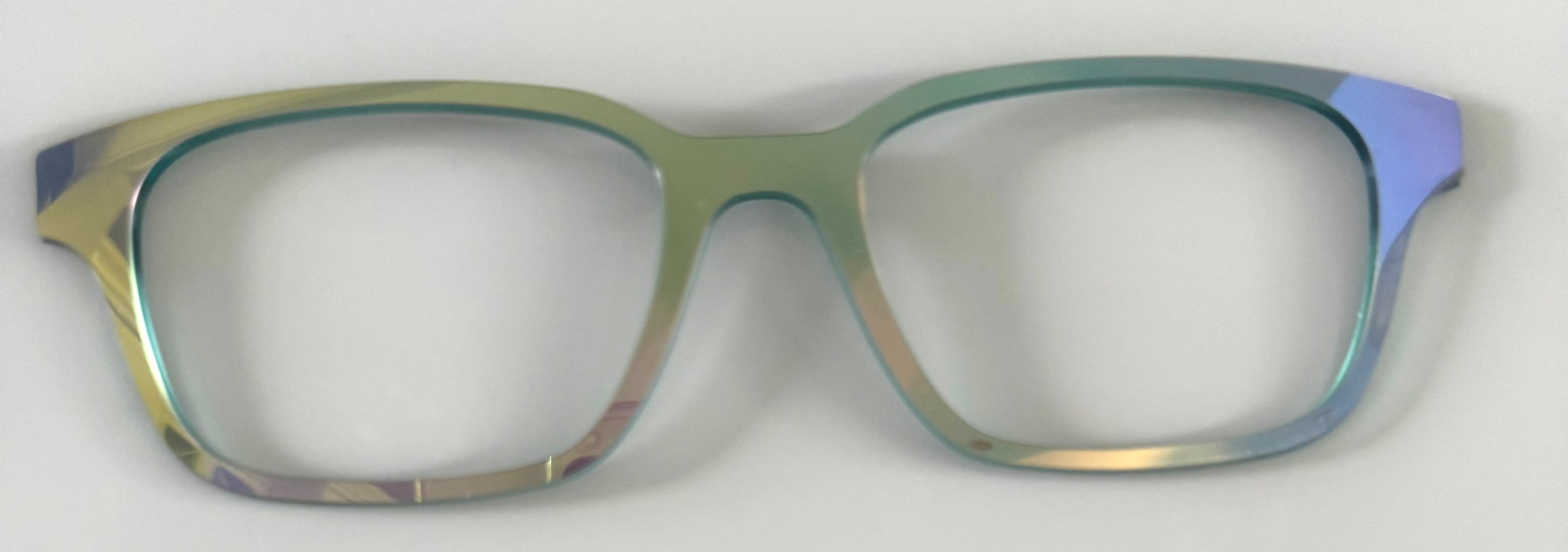 PAIR Premium Larkin Topper; iridescent
