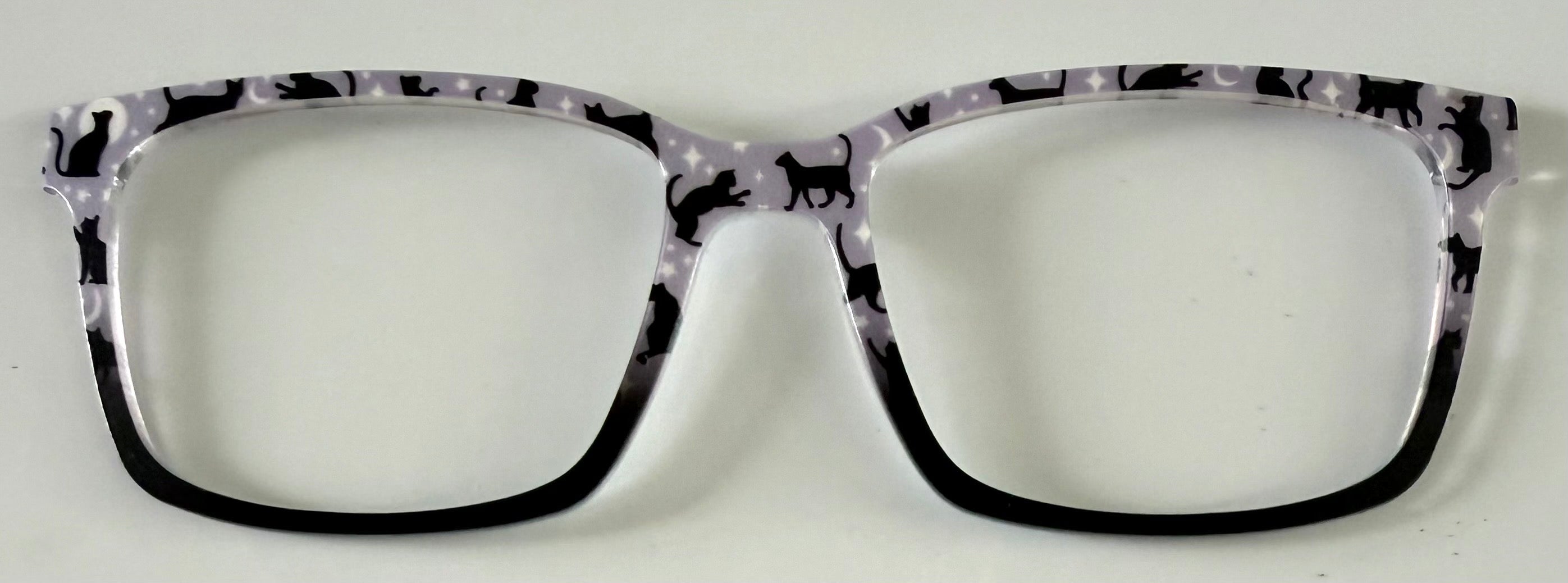 PAIR Kirby Topper; cats on purple night sky fade to black