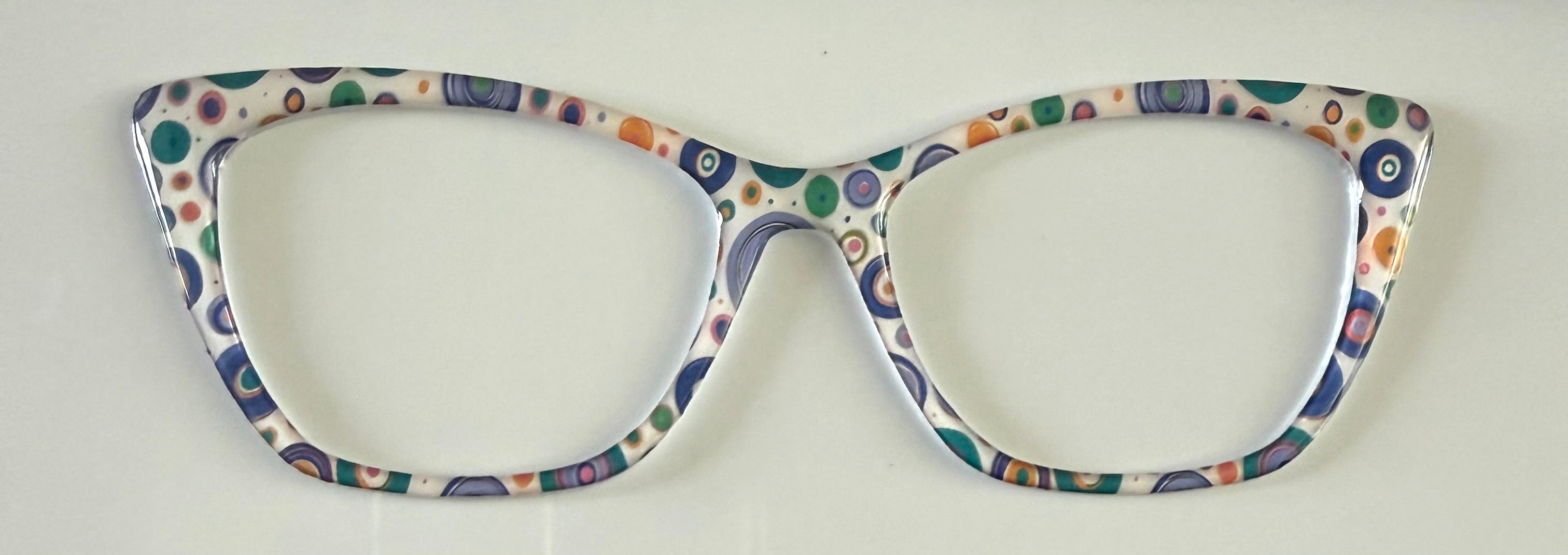 Wanda Topper; Framefetti; multicolored circles