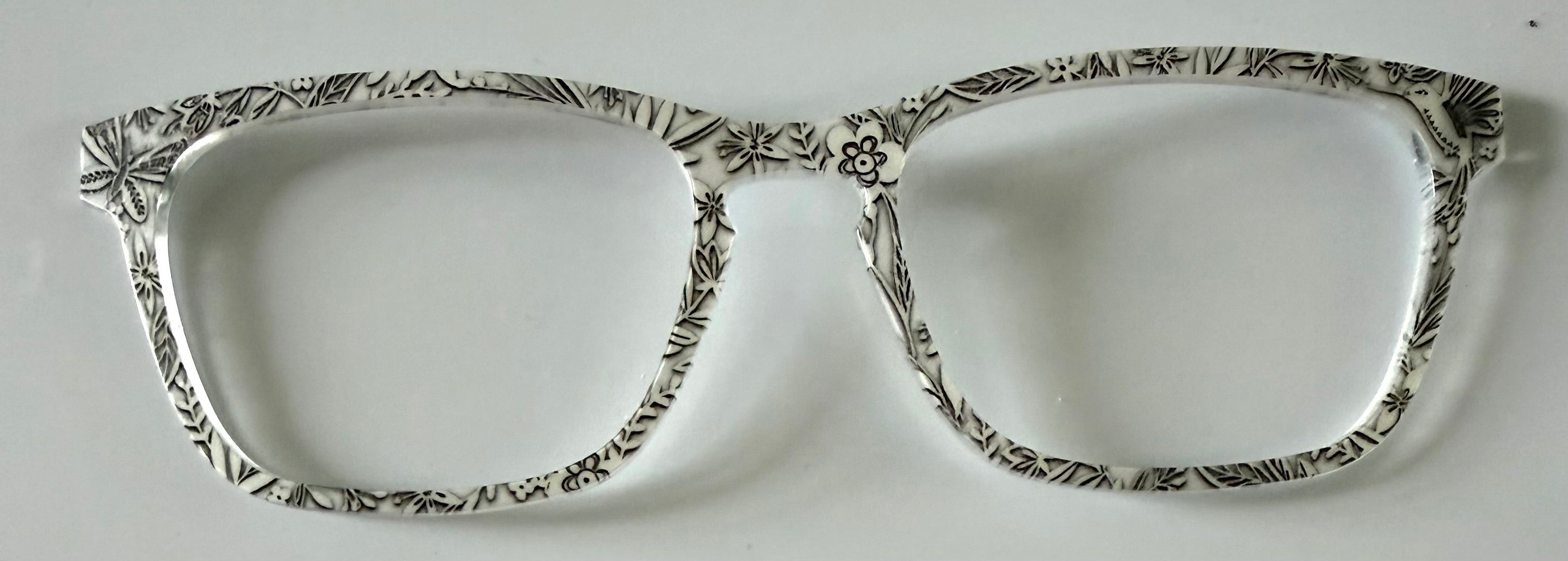 PAIR Casper Topper; garden lace design