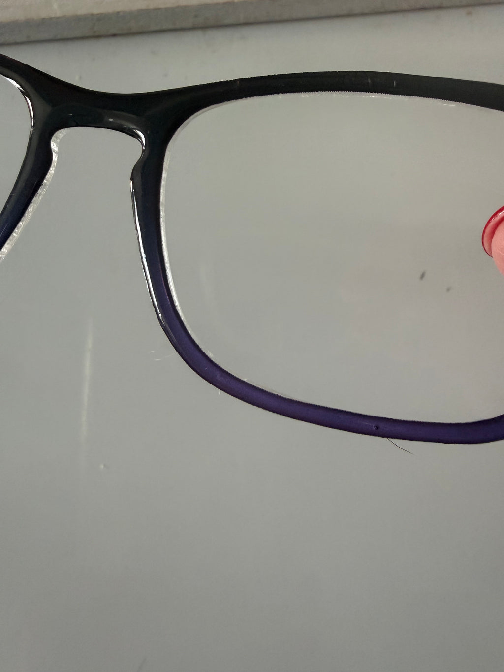 Casper Topper; black to blue gradient with oops