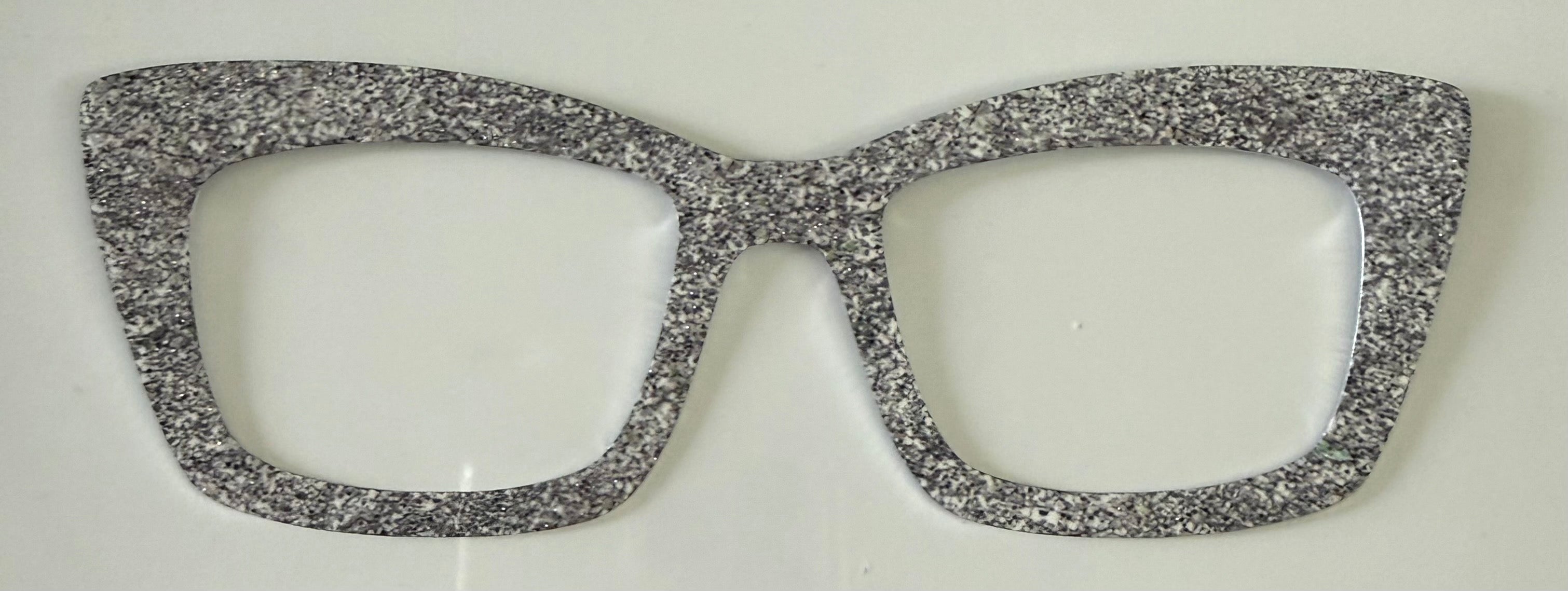 Kirwanda Topper; silver glitter stacker