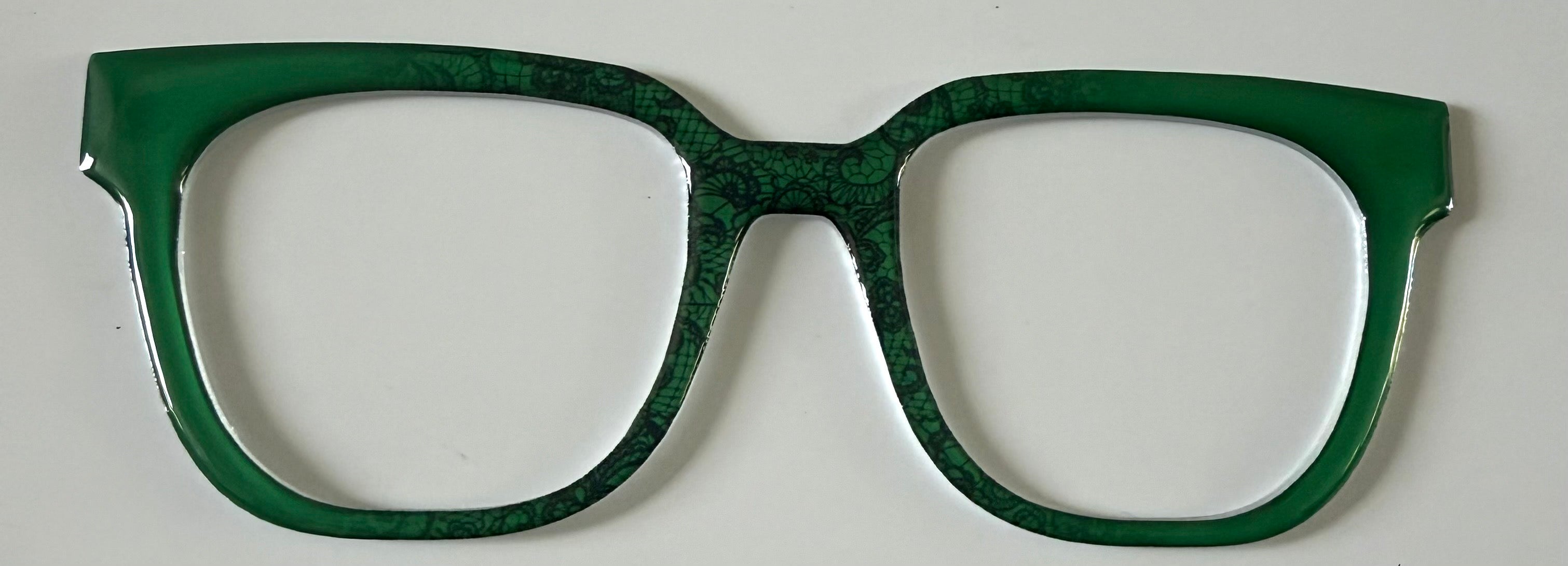 NEW Murphy Topper; Framefetti; green shine with lace middle