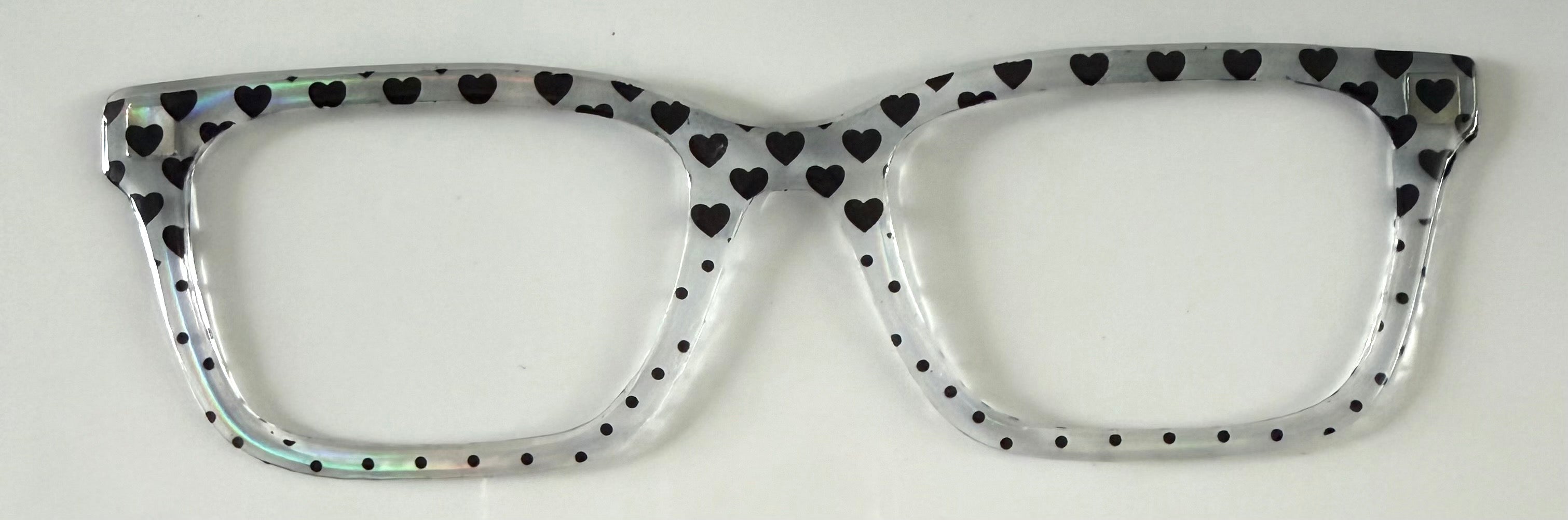 Larkin Topper; black hearts and dots