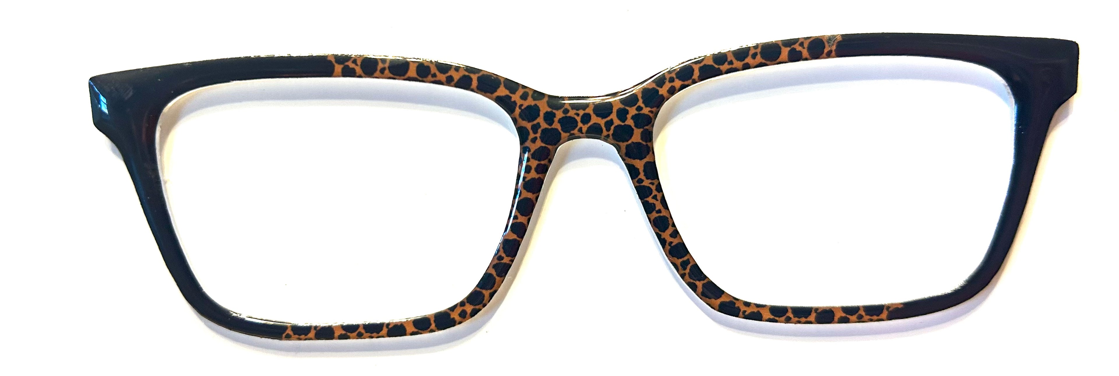 Larkin Topper; animal print/black vertical split