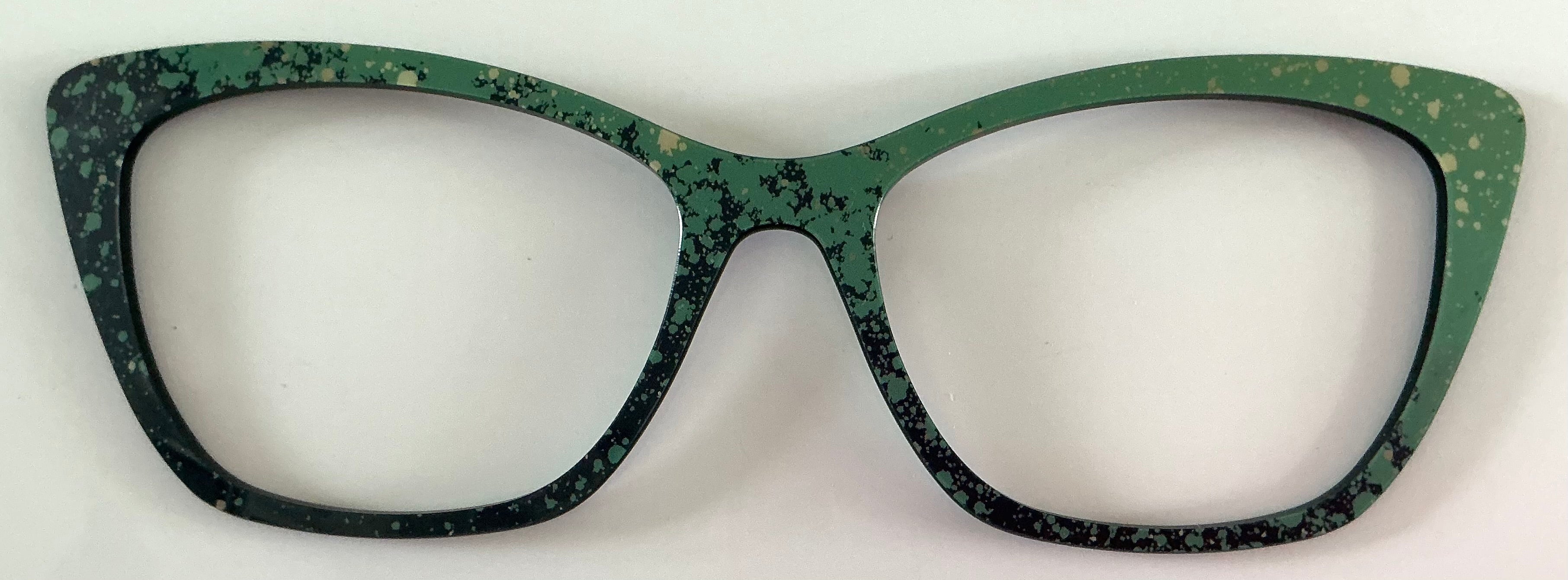 PAIR Wanda Topper, green and black splatter